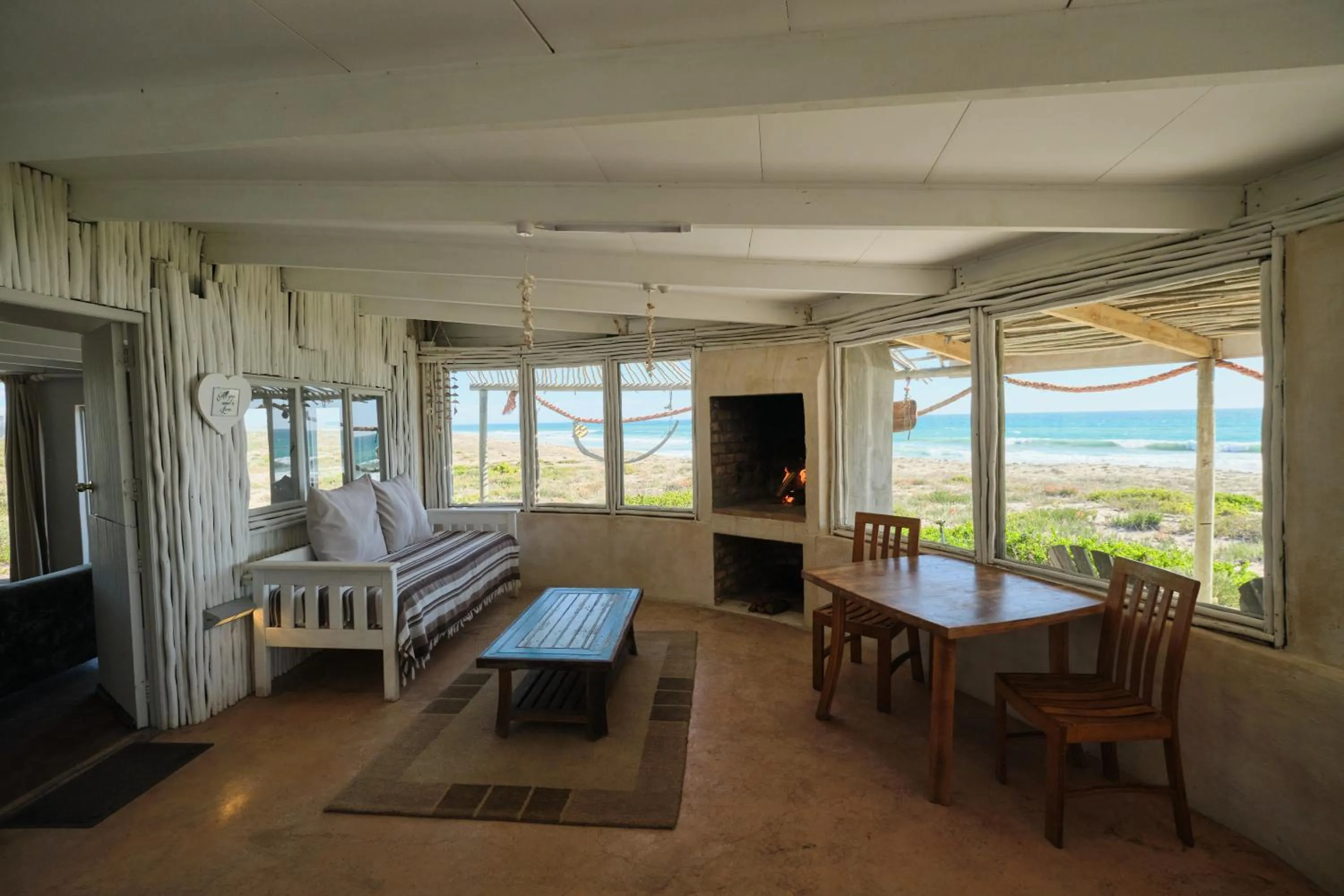 Lounge or bar, Bed in Grootvlei Guest Farm