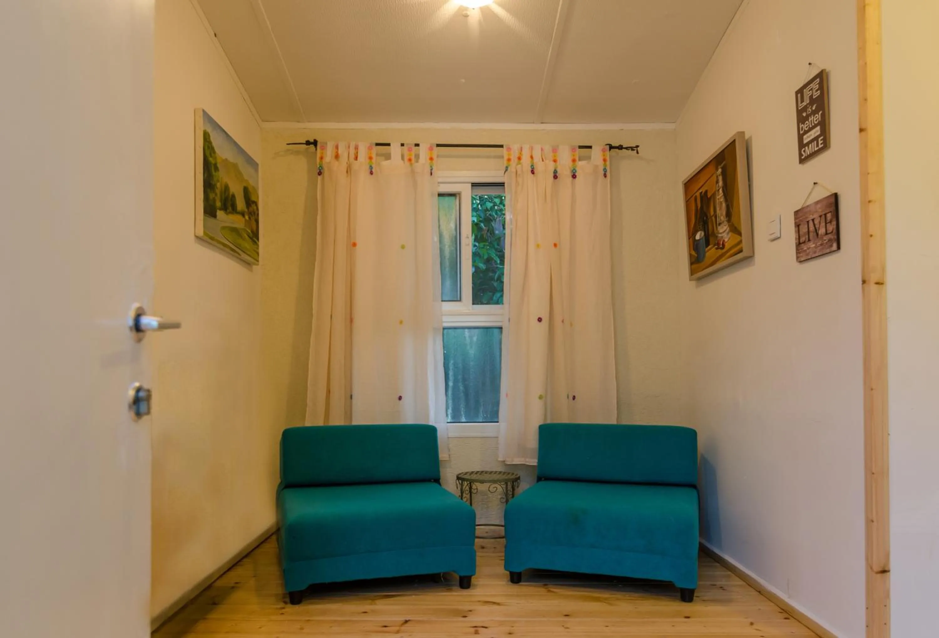 Living room in Orna's Corner