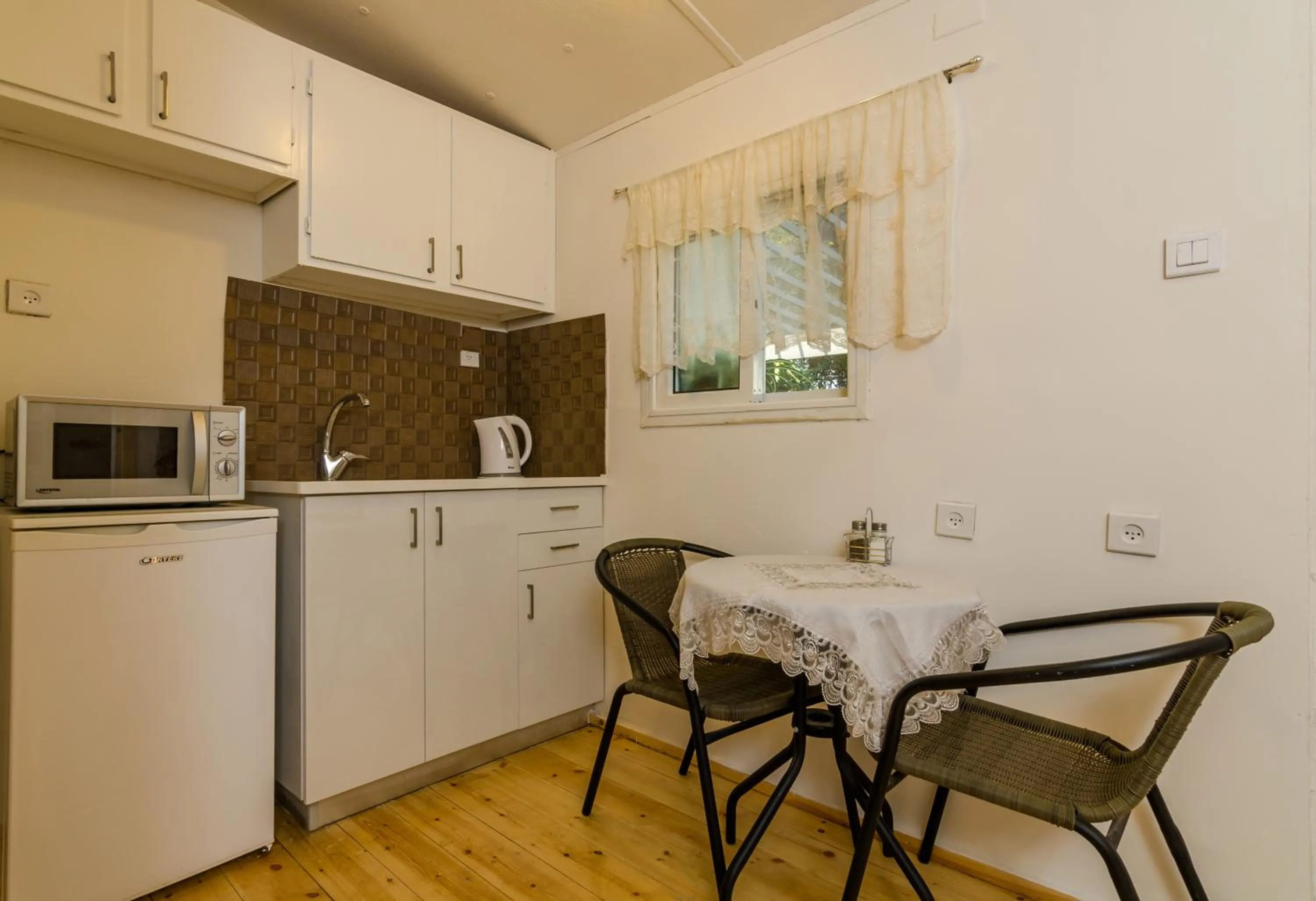 Kitchen or kitchenette in Orna's Corner