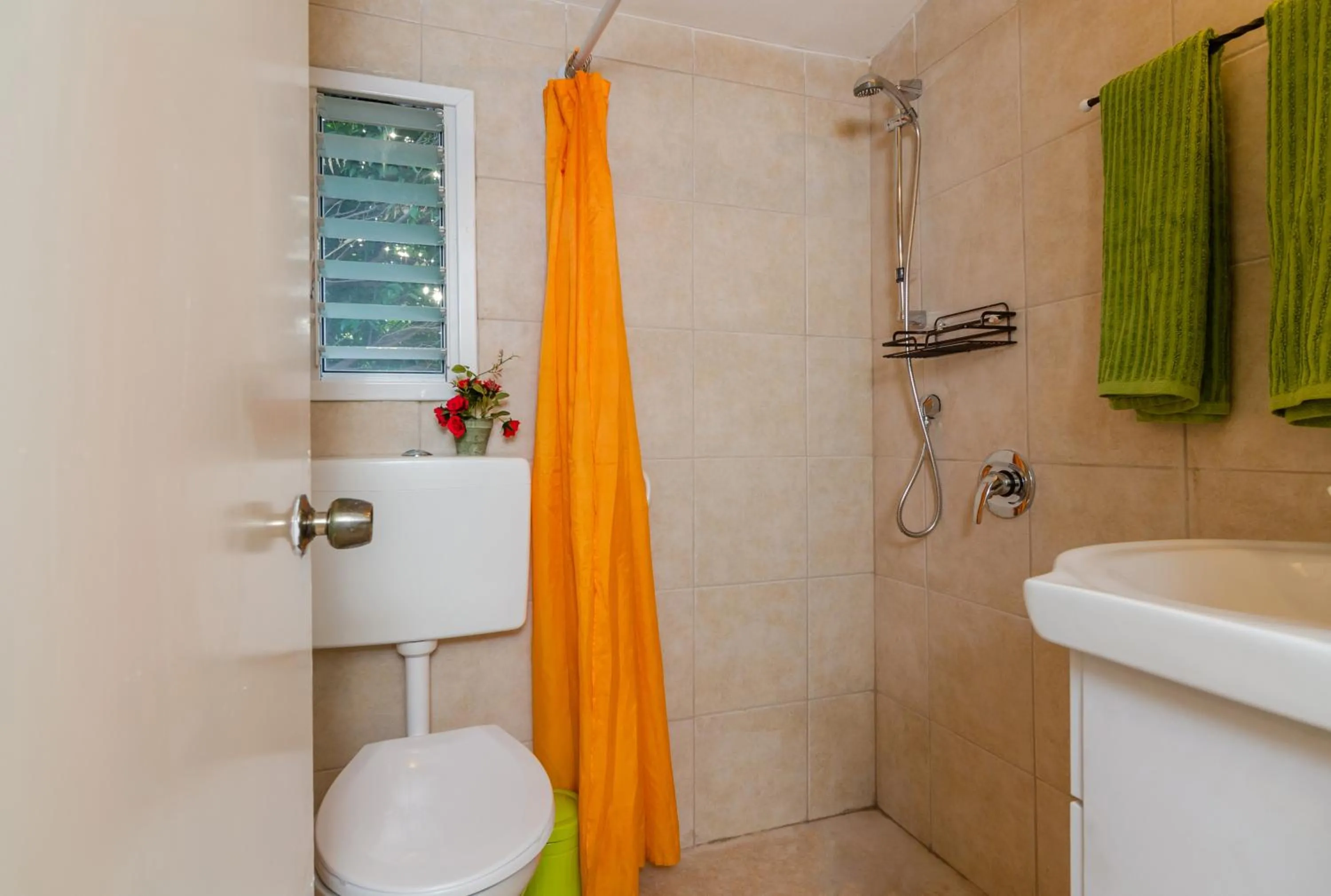 Bathroom in Orna's Corner