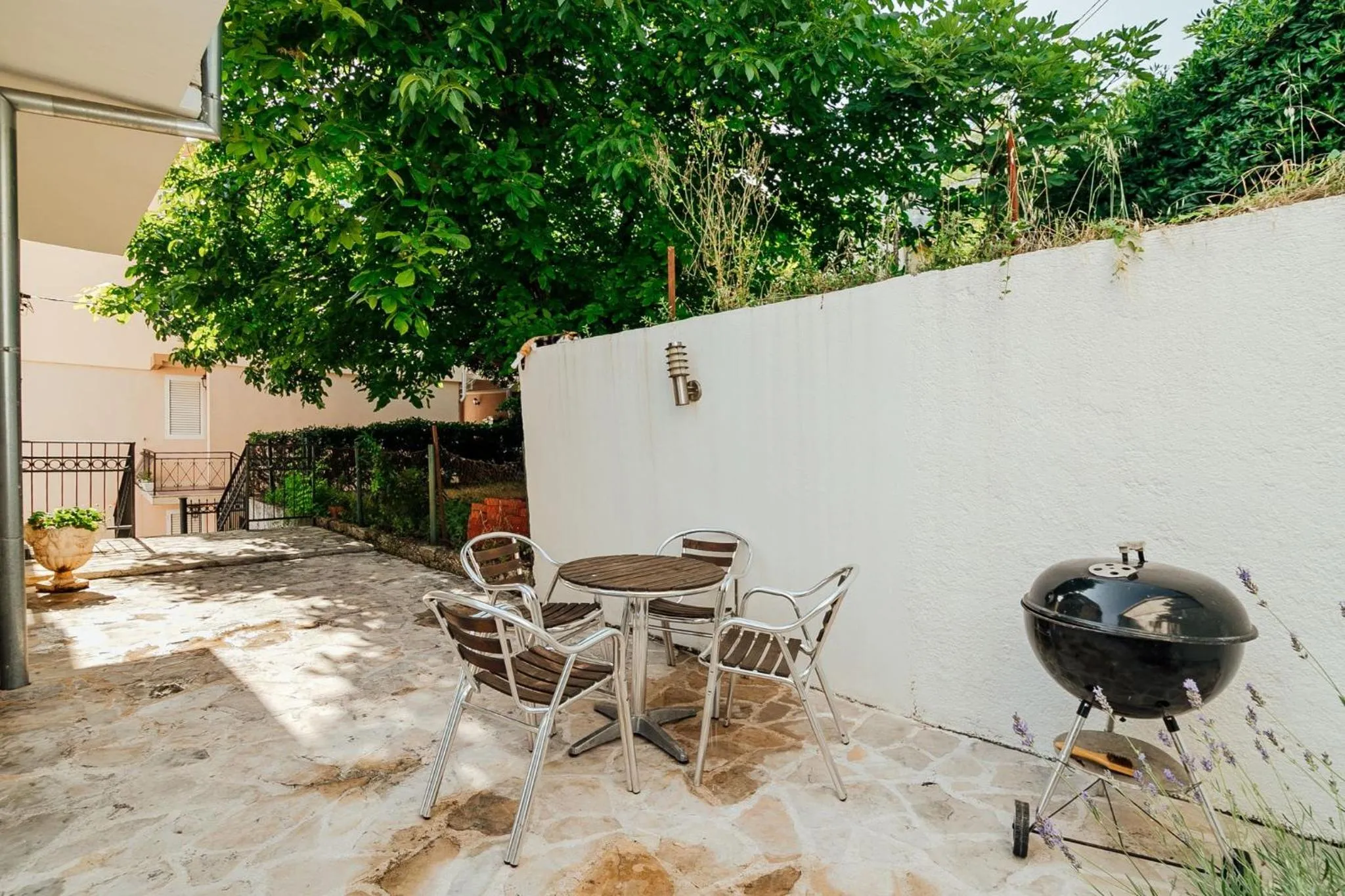 Patio in Spacious Family 4BR Seaside House, Fantastic Sea Views, 20 Meters to Beach