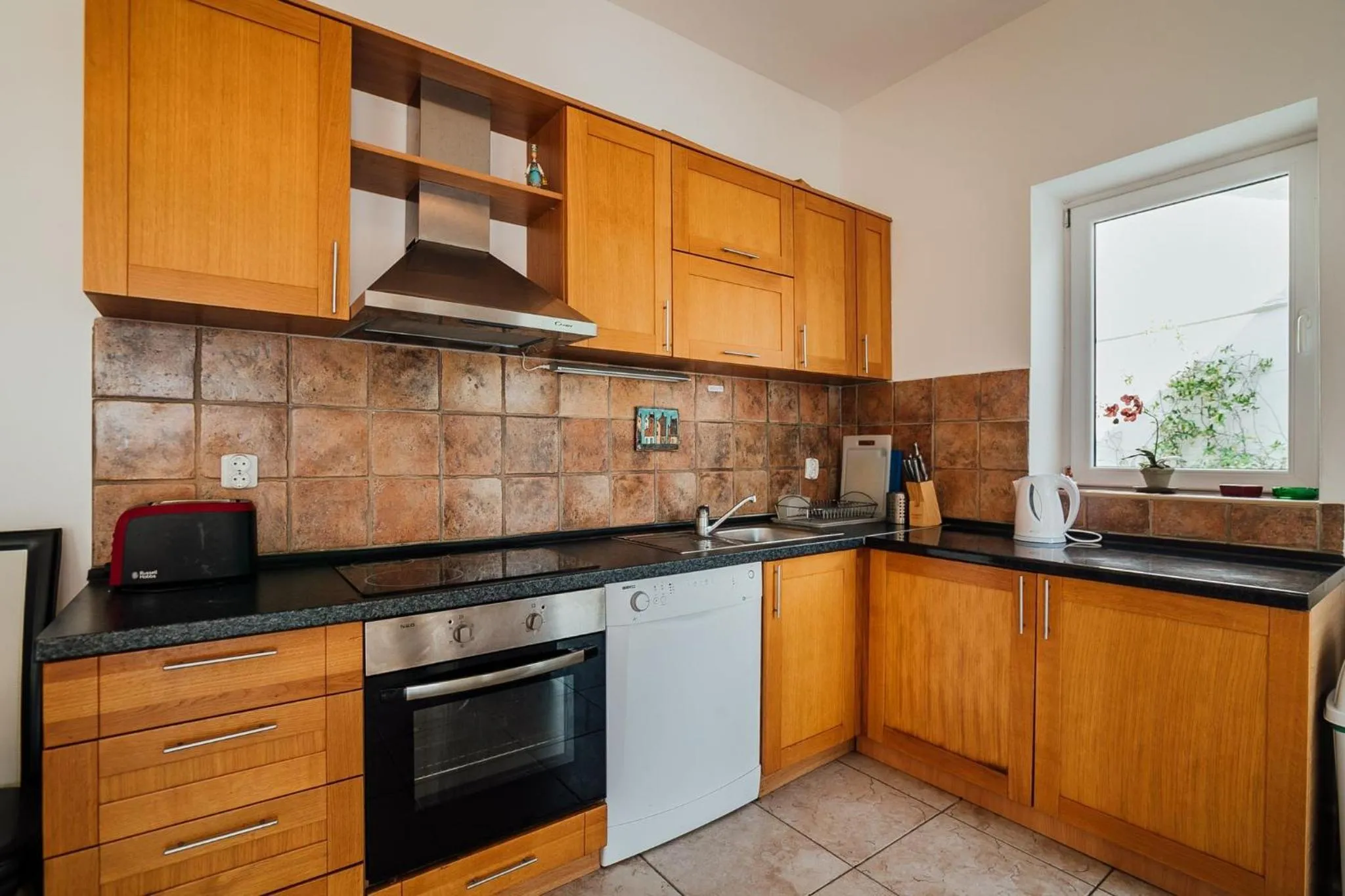 kitchen in Spacious Family 4BR Seaside House, Fantastic Sea Views, 20 Meters to Beach