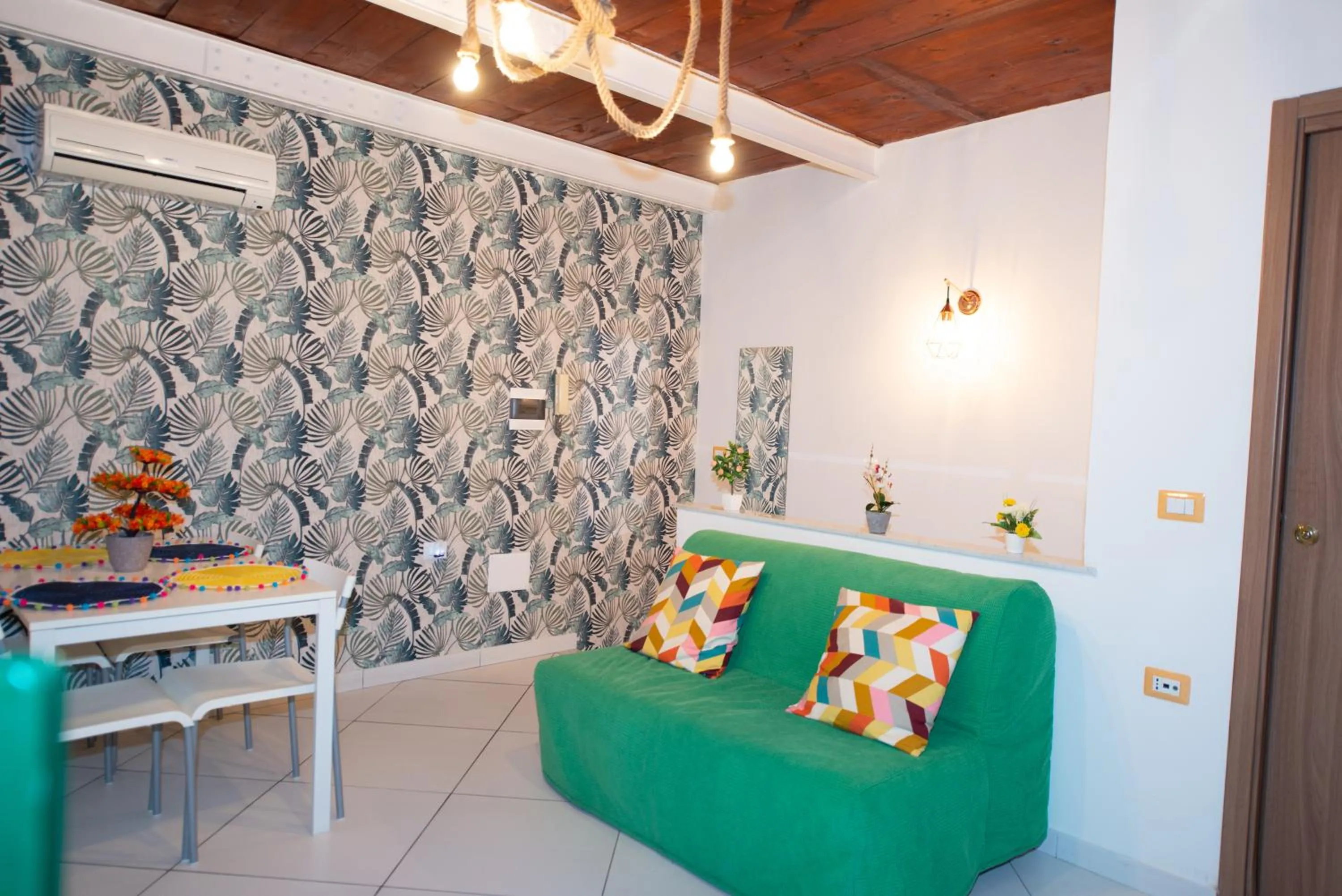 Bianca Napoli Suite