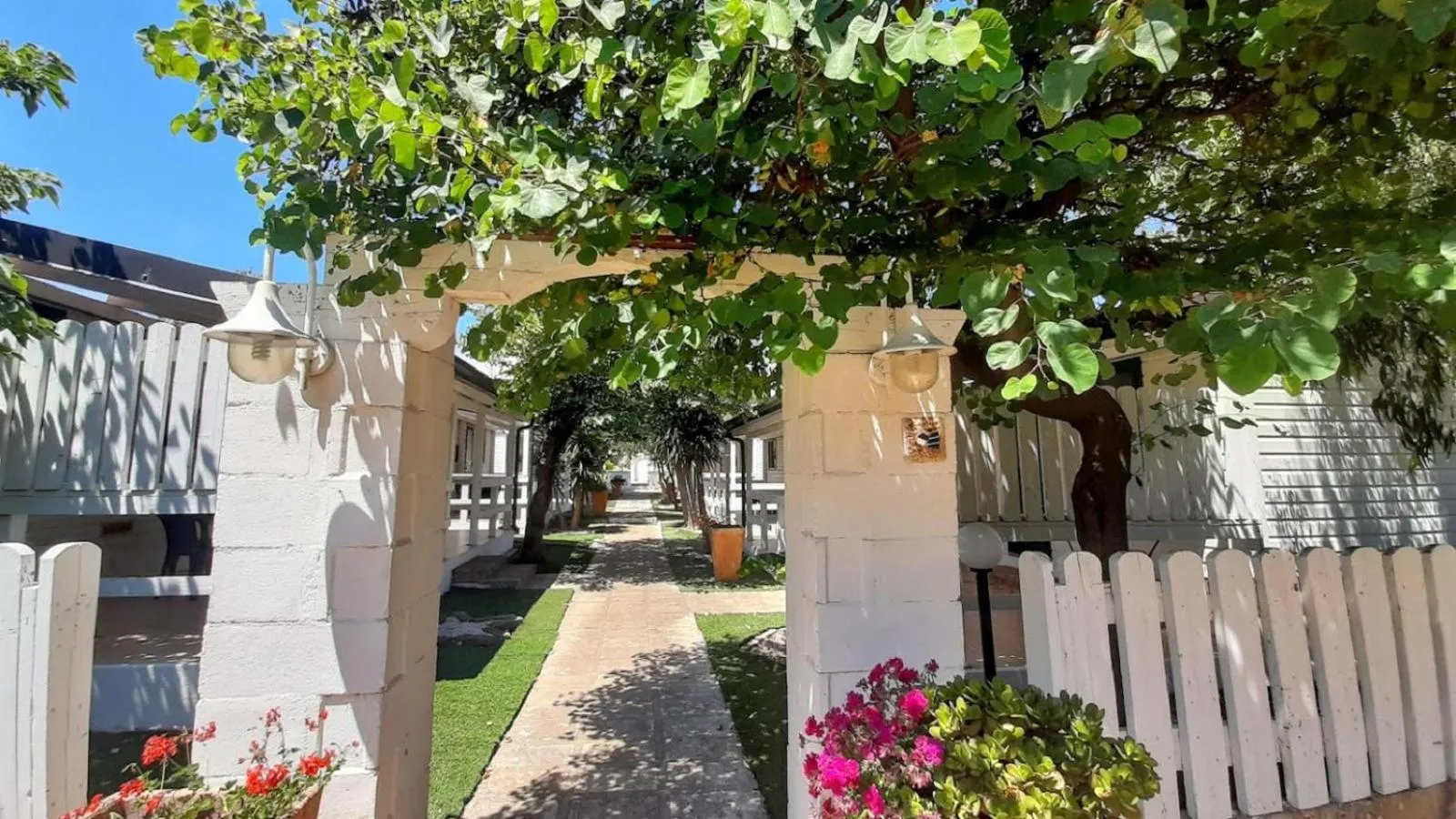 Property building in Residence "Il Faro"