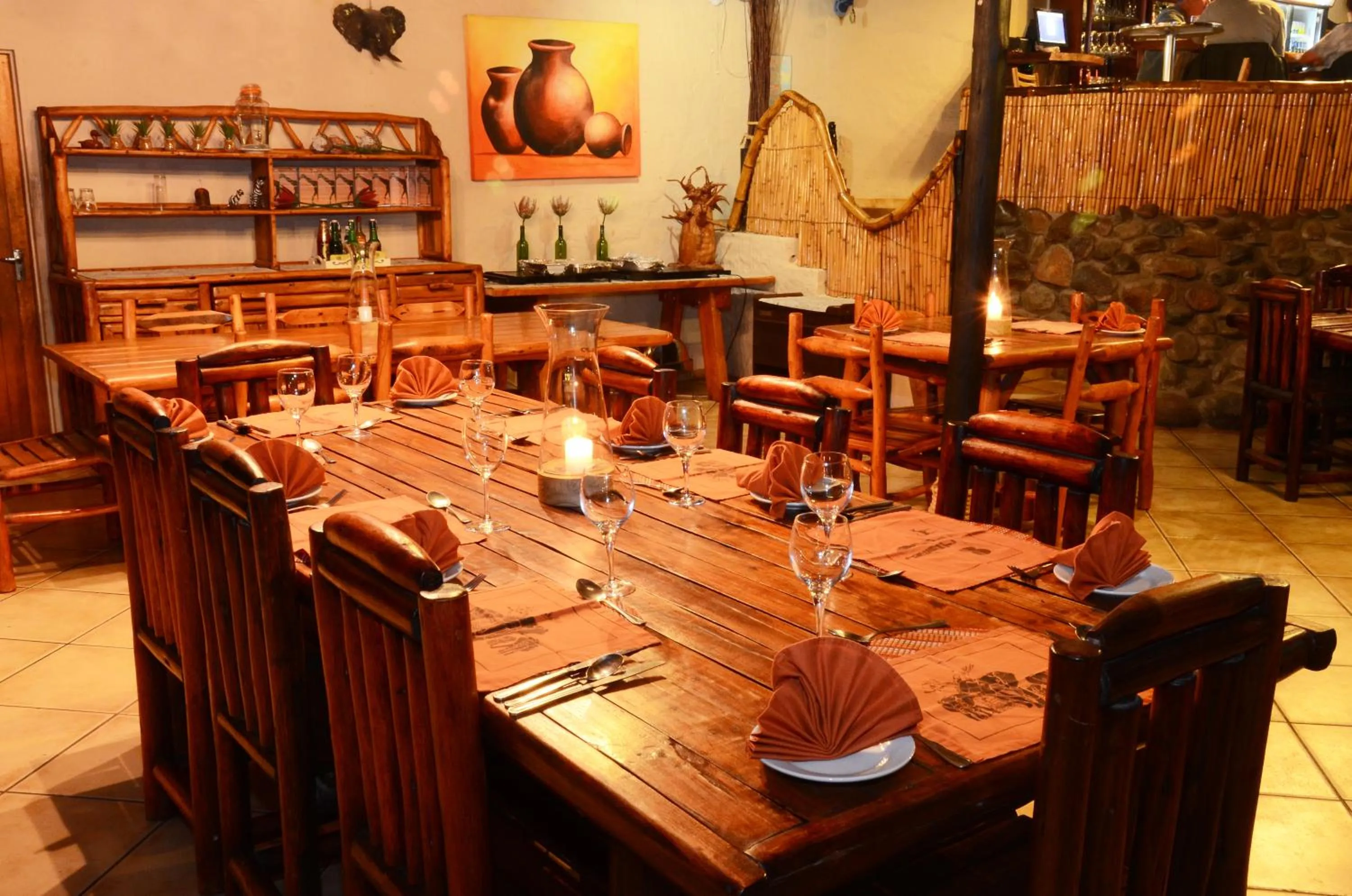 Breakfast in Pezulu Tree House Lodge