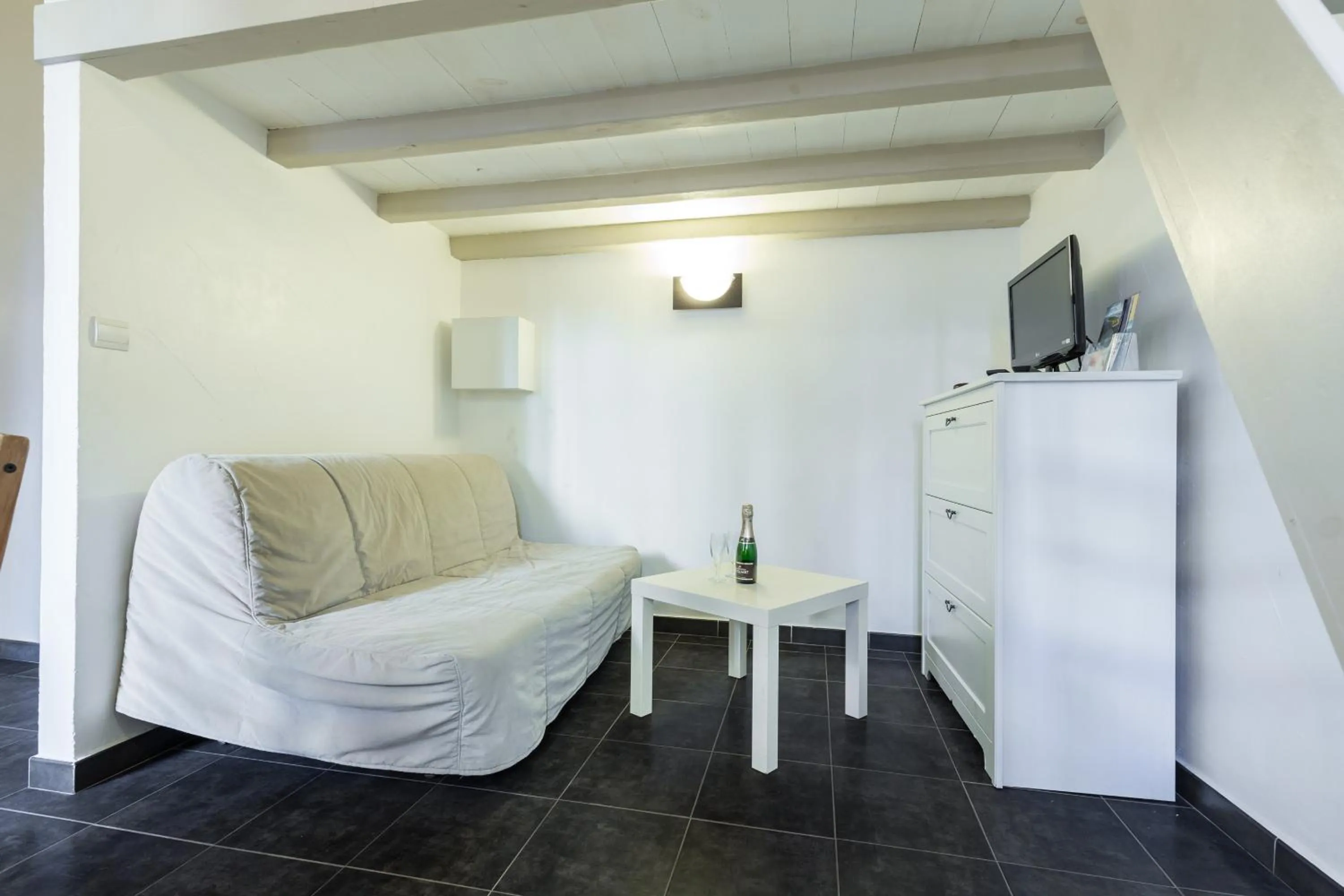 Seating area in Florella Maréchal Joffre