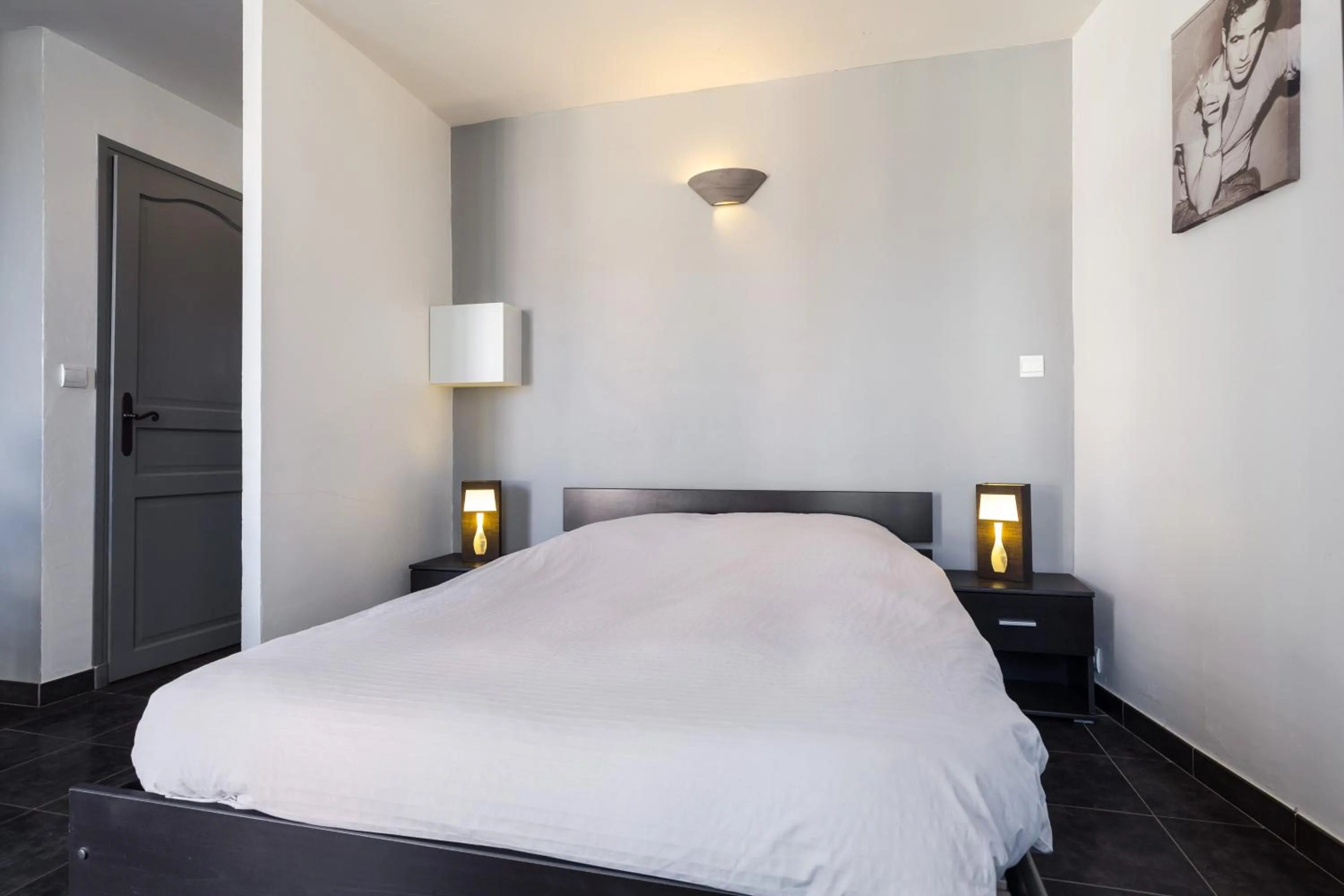 Bedroom, Bed in Florella Maréchal Joffre