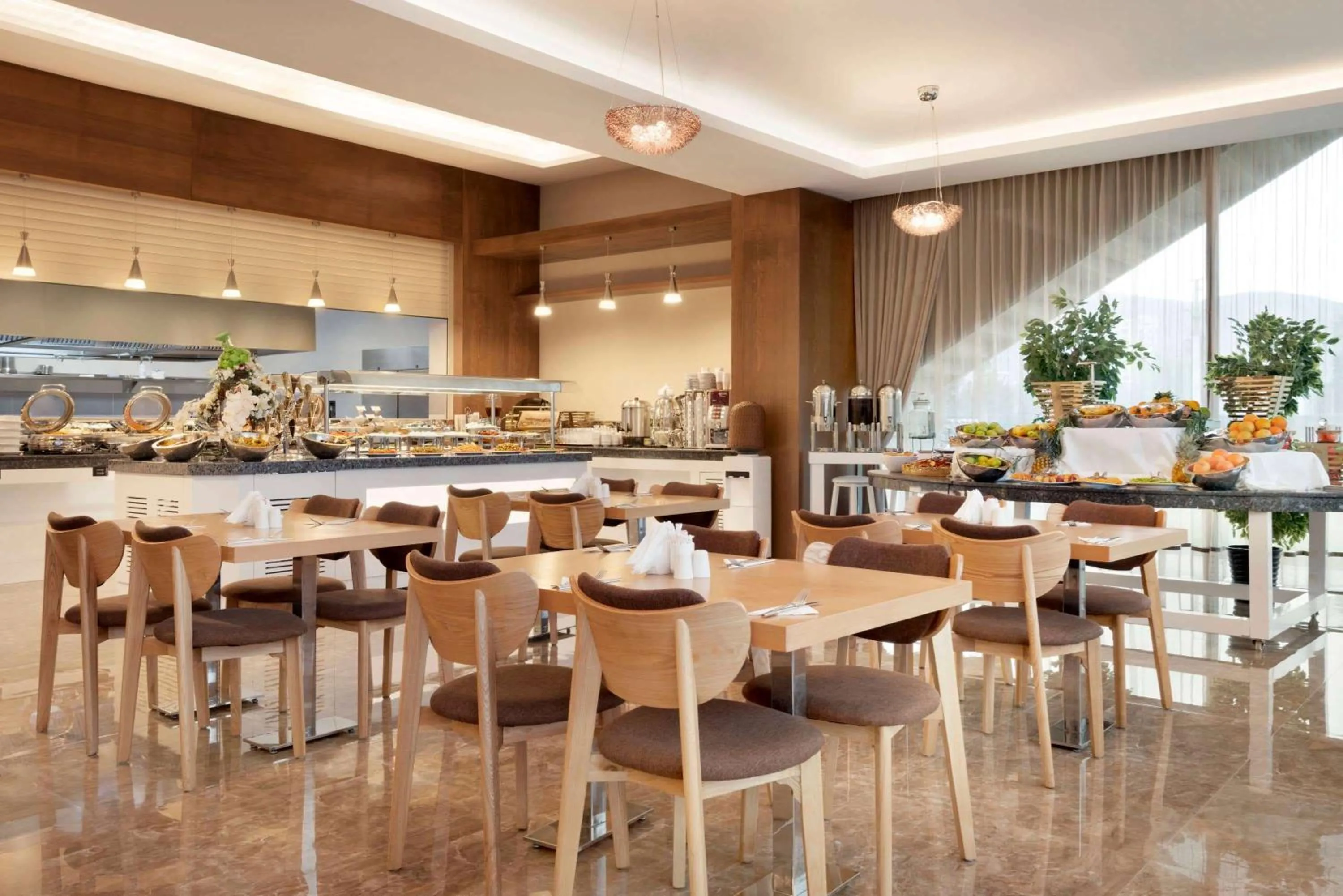 Restaurant/places to eat in Ramada By Wyndham Iskenderun