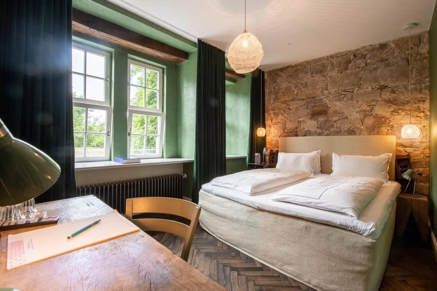 Bedroom, Bed in Renthof Kassel