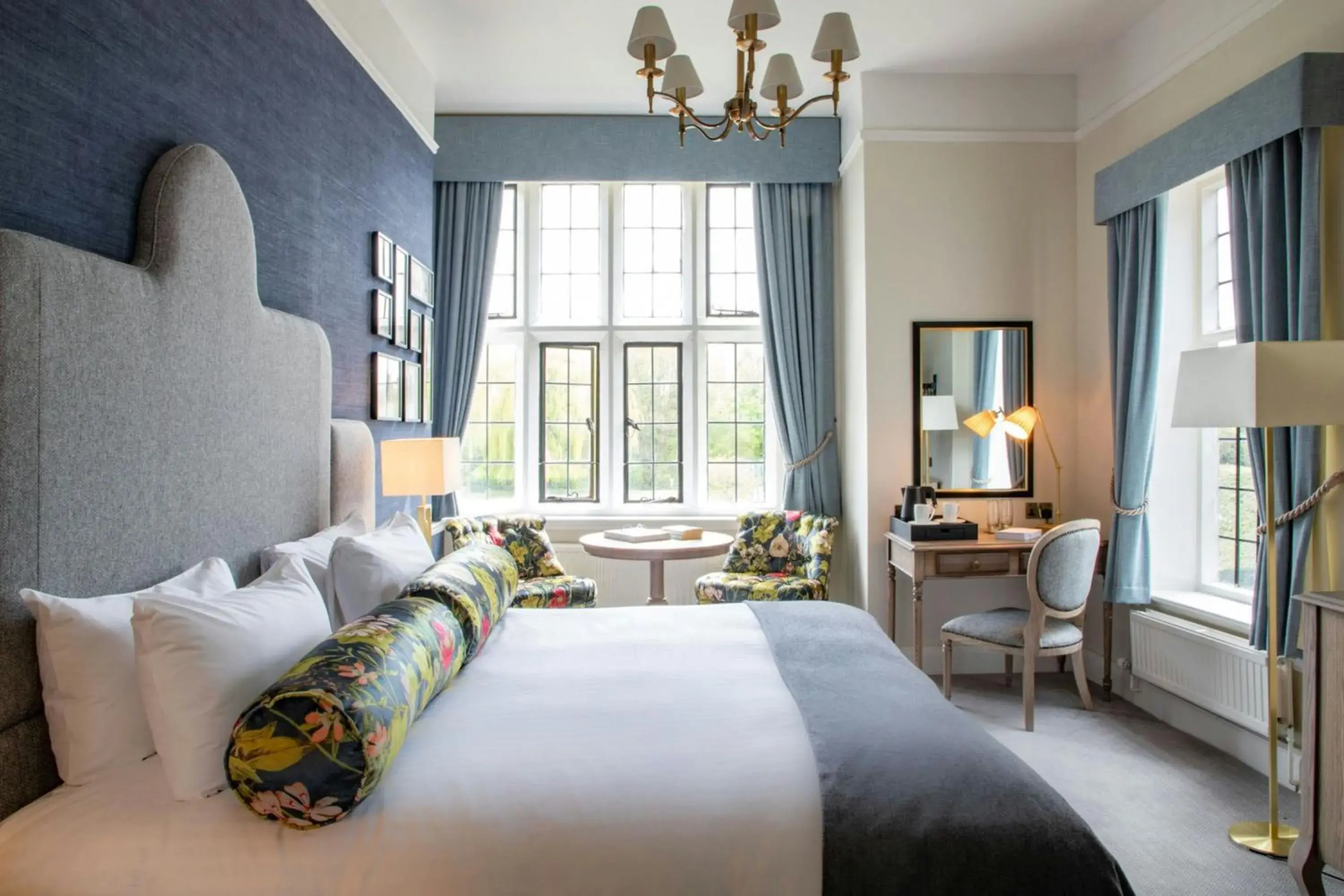 Photo of the whole room, Bed in Billesley Manor Hotel & Spa, a Tribute Portfolio Hotel Photo of the whole room, Bed in Billesley Manor Hotel & Spa, a Tribute Portfolio Hotel