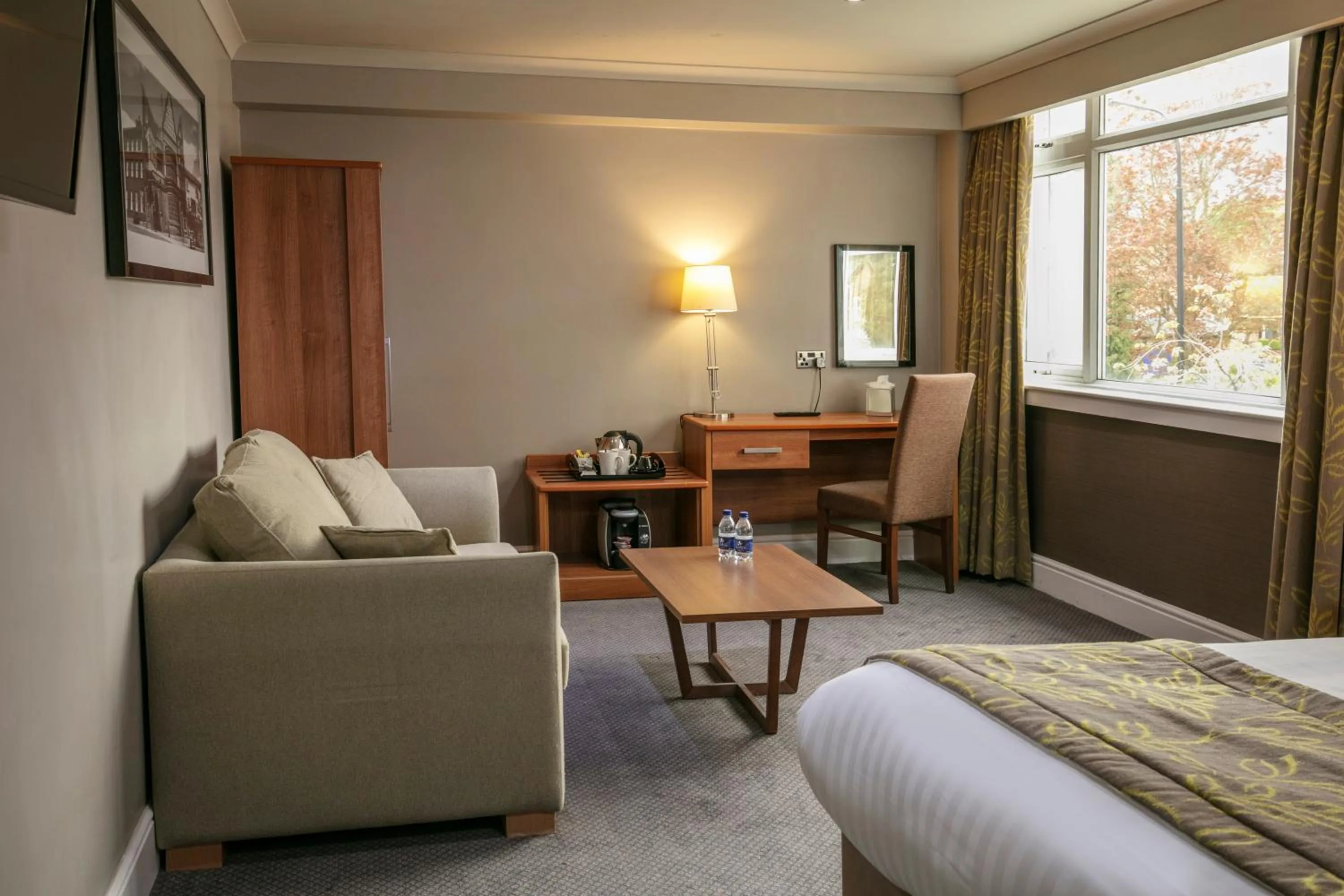 Bedroom in Cresta Court Hotel