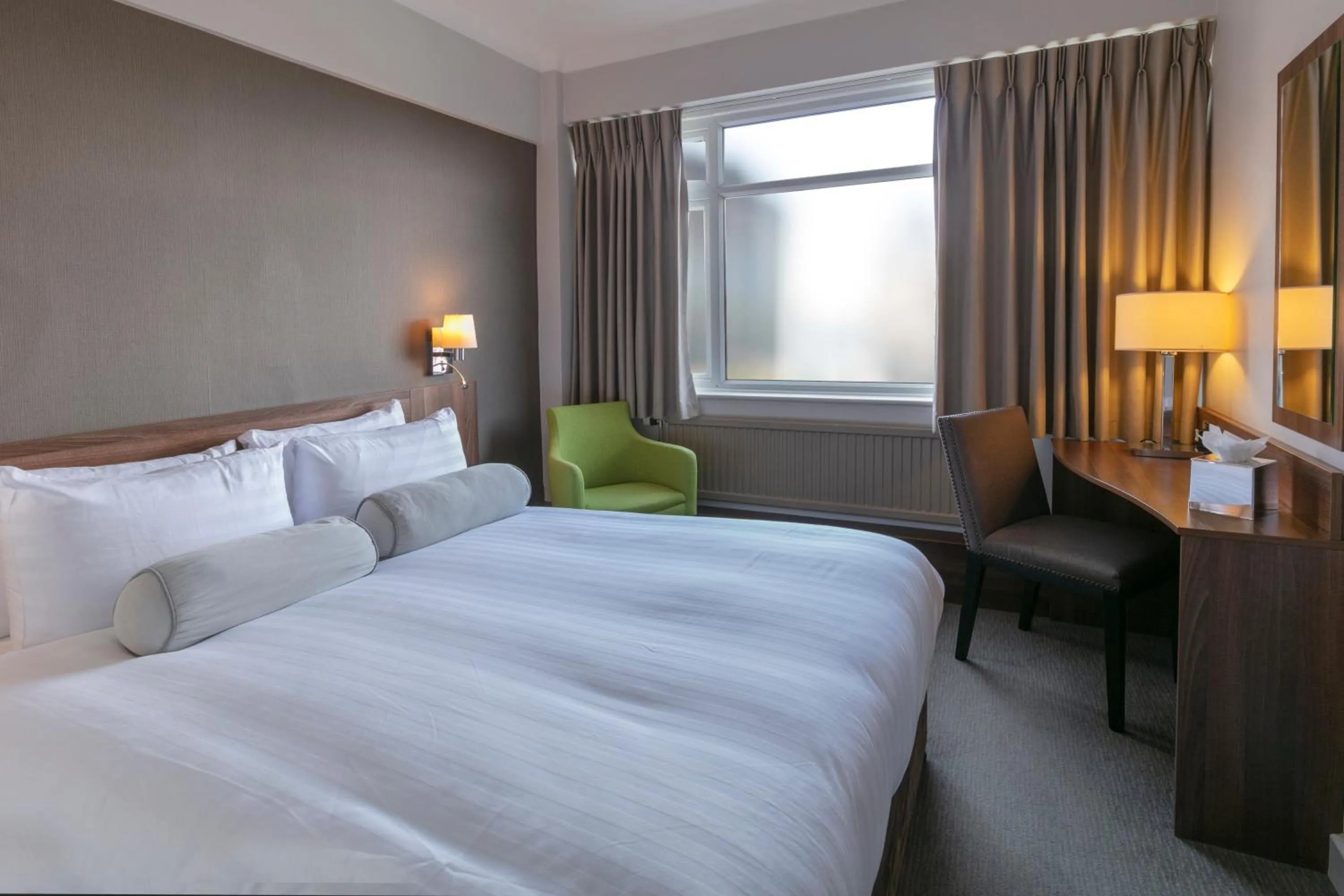 Bedroom in Cresta Court Hotel