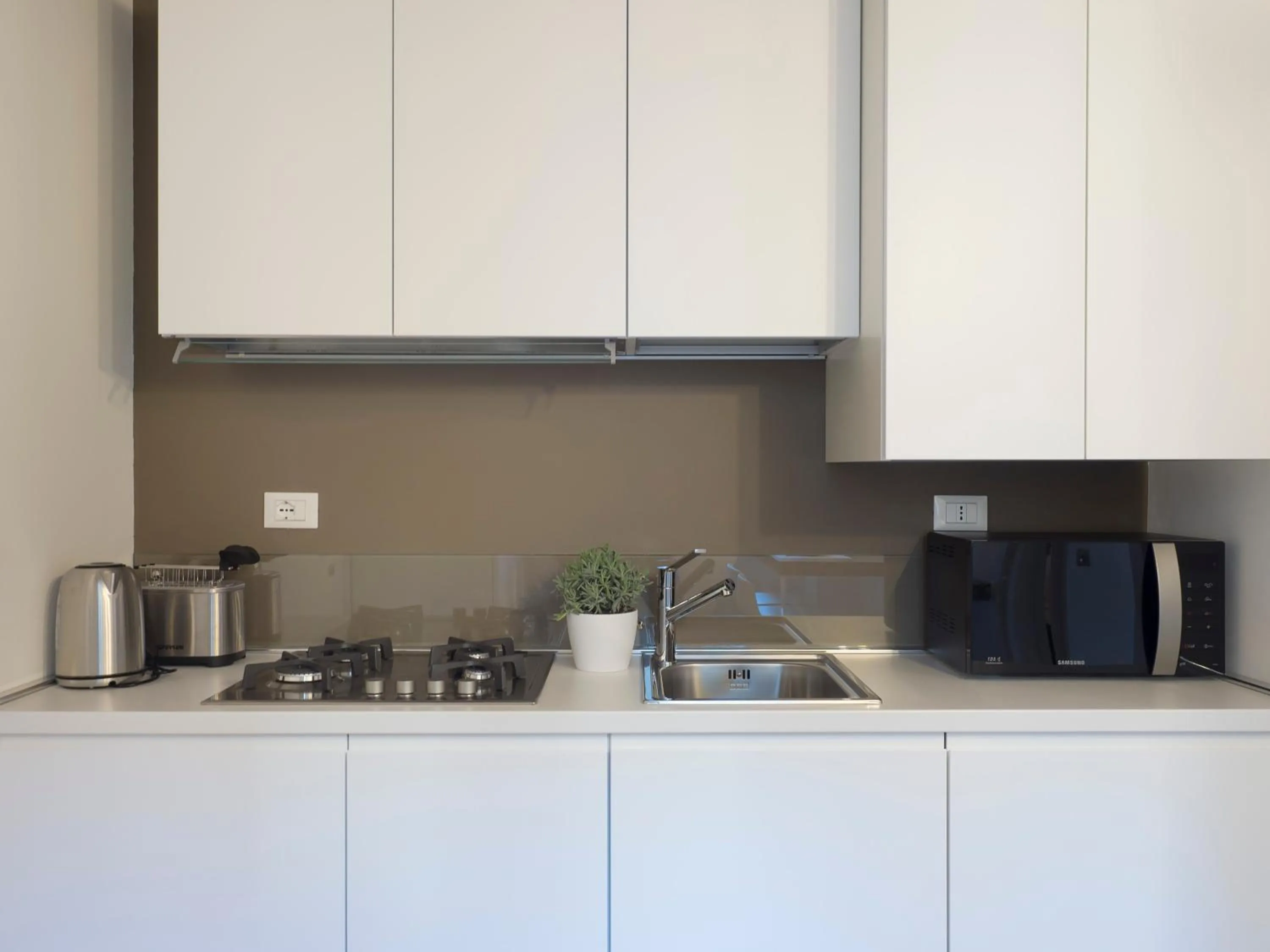 Kitchen or kitchenette in Majestic Rialto House by Wonderful Italy