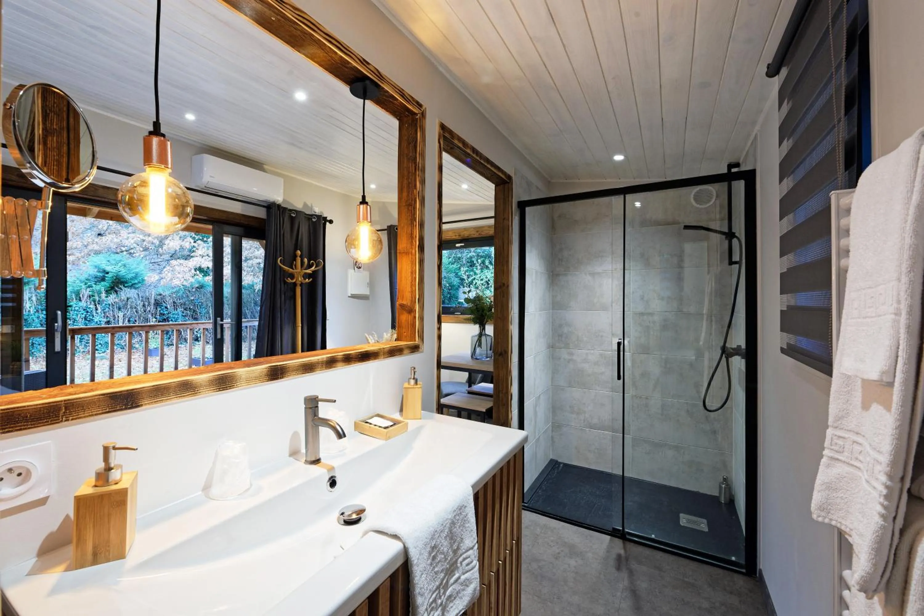 Bathroom in Pied à Terre - Appart'hôtels au coeur d'Autun