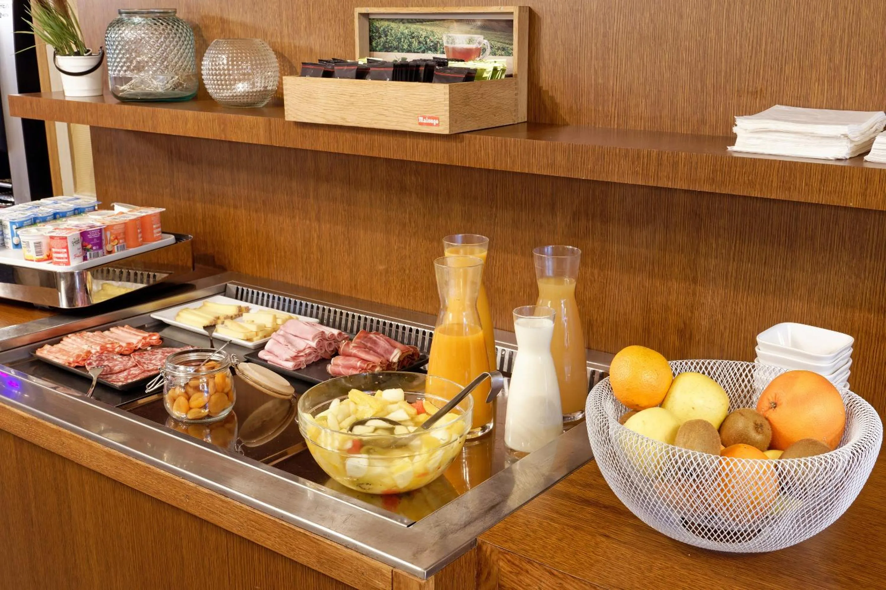 Breakfast in Pied à Terre - Appart'hôtels au coeur d'Autun