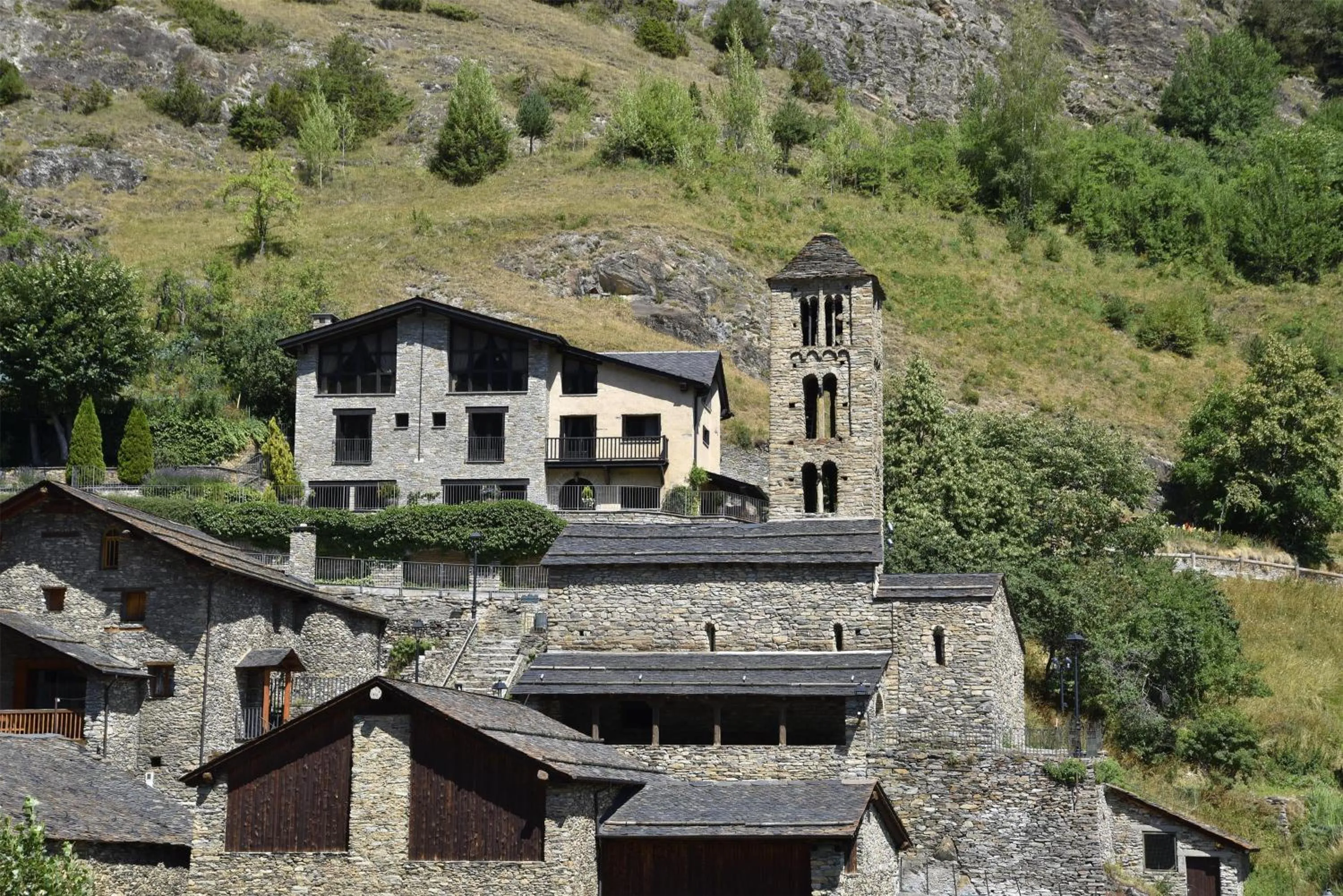 Property building in NH Collection Andorra Palomé