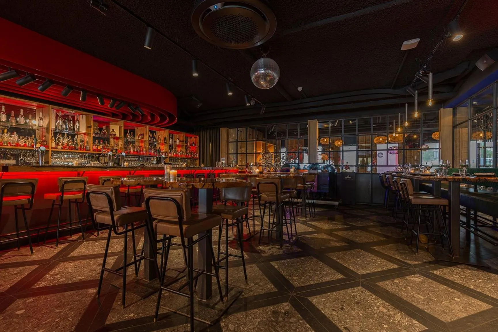 Restaurant/places to eat in Leonardo Hotel Vinkeveen Amsterdam