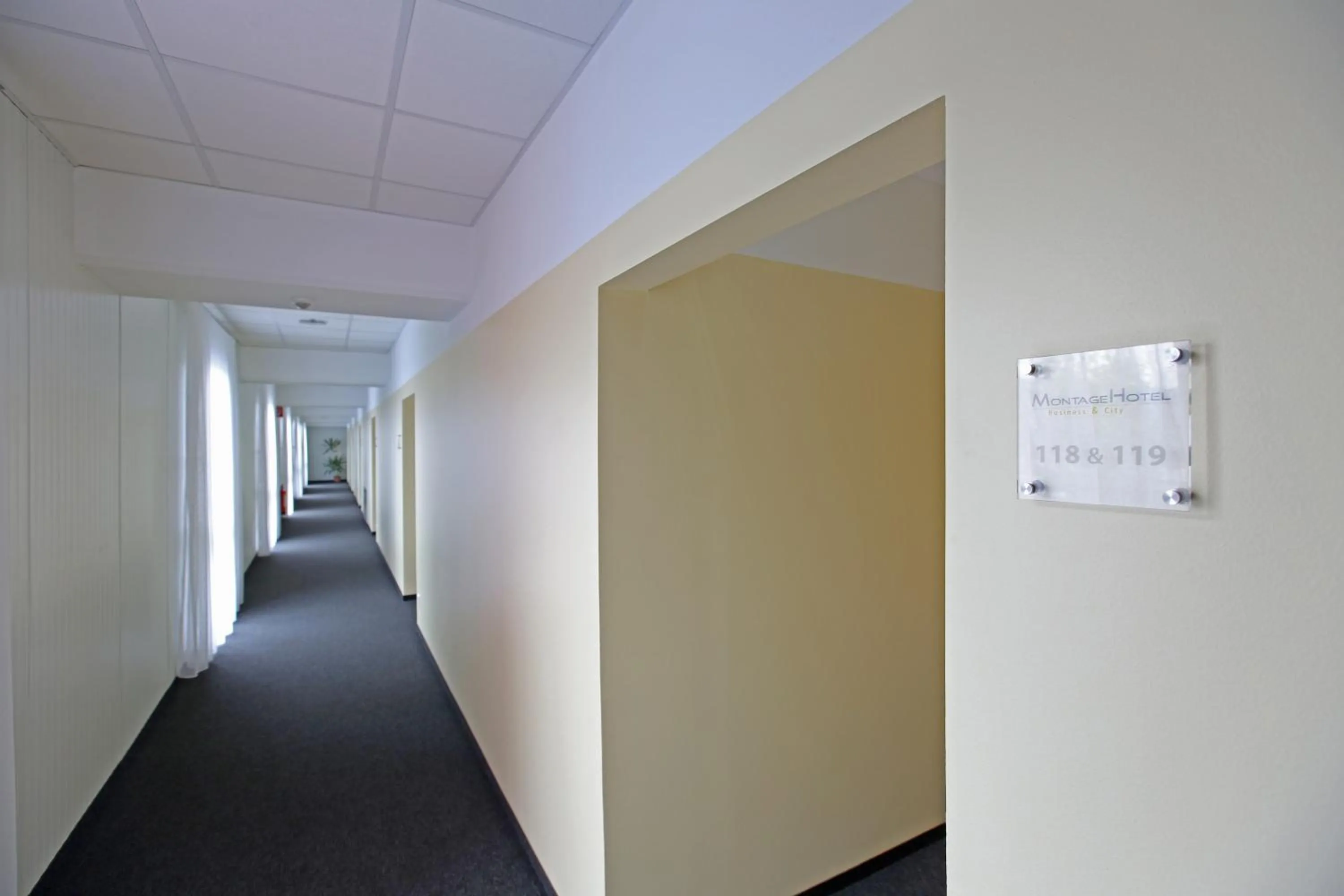 Area and facilities in Business & City