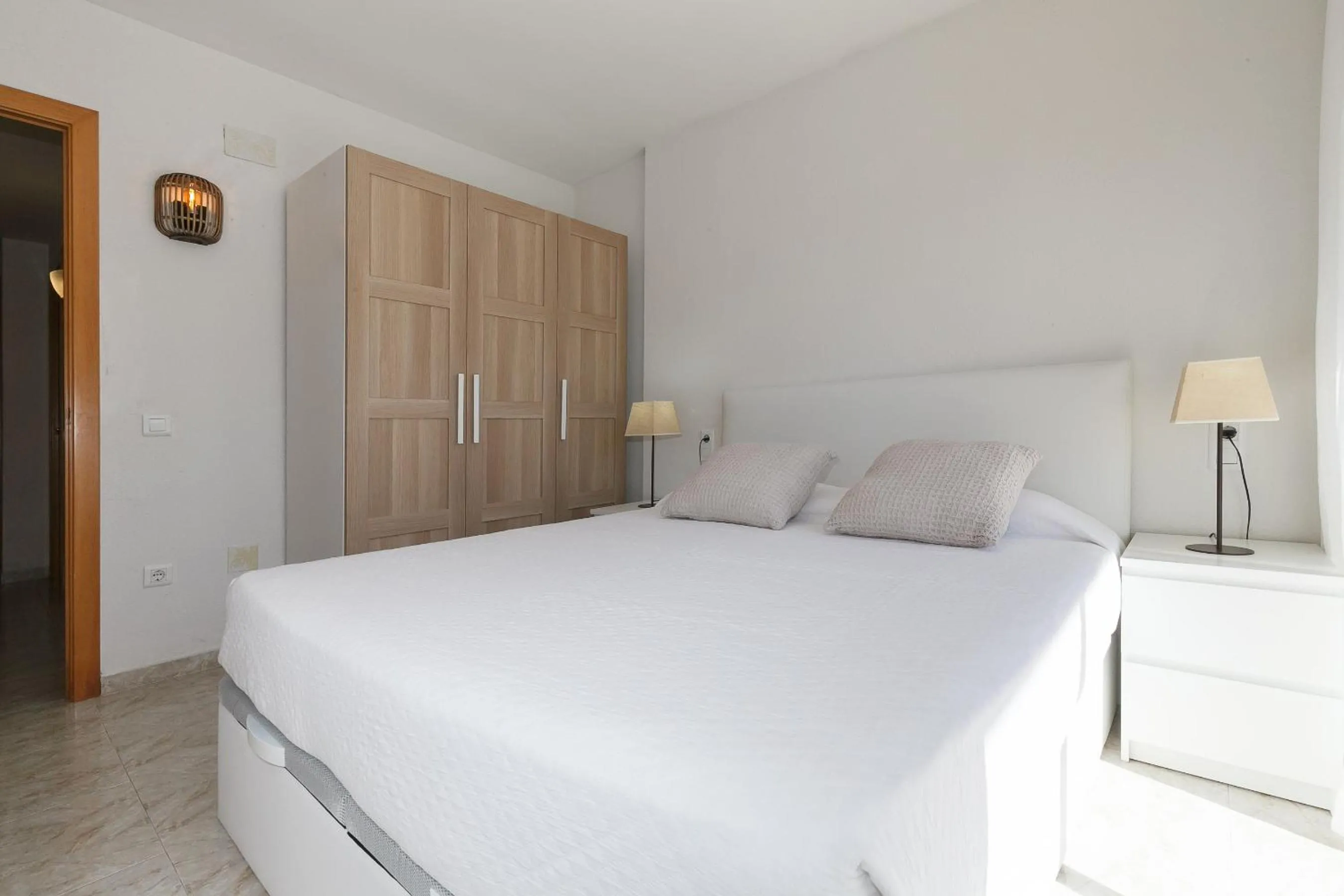Bed in UHC Arco del Sol Family Complex