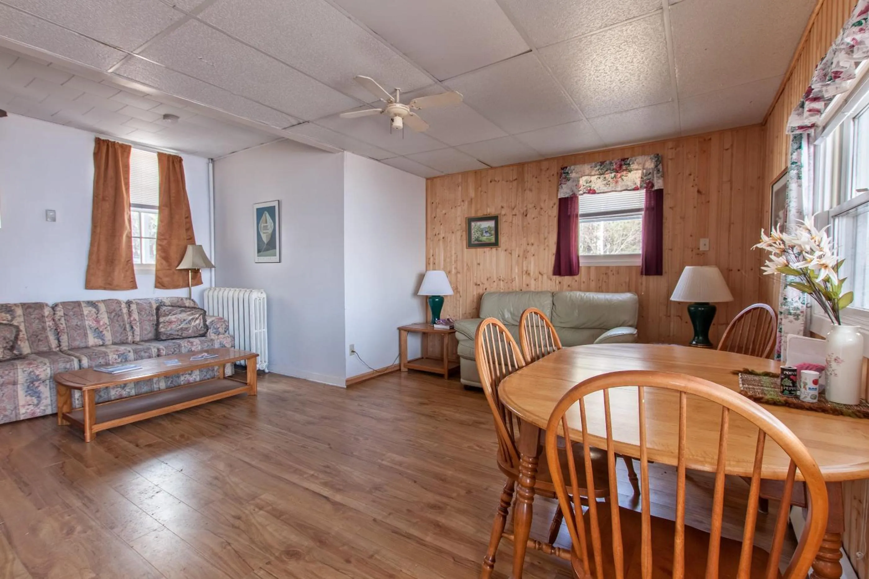 Living room in Waterside Apts.