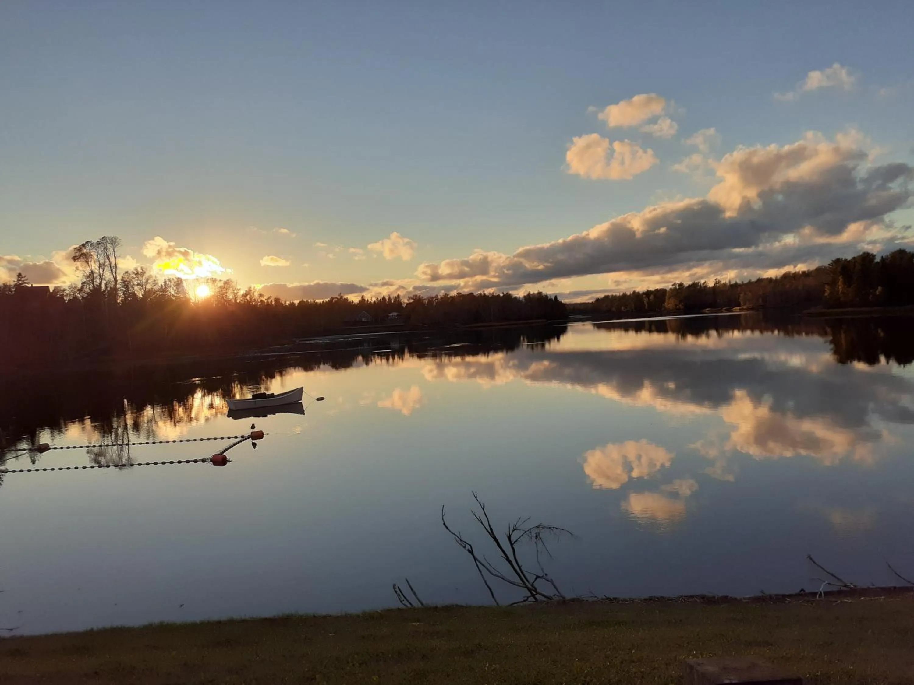 Sunrise in Waterside Apts.