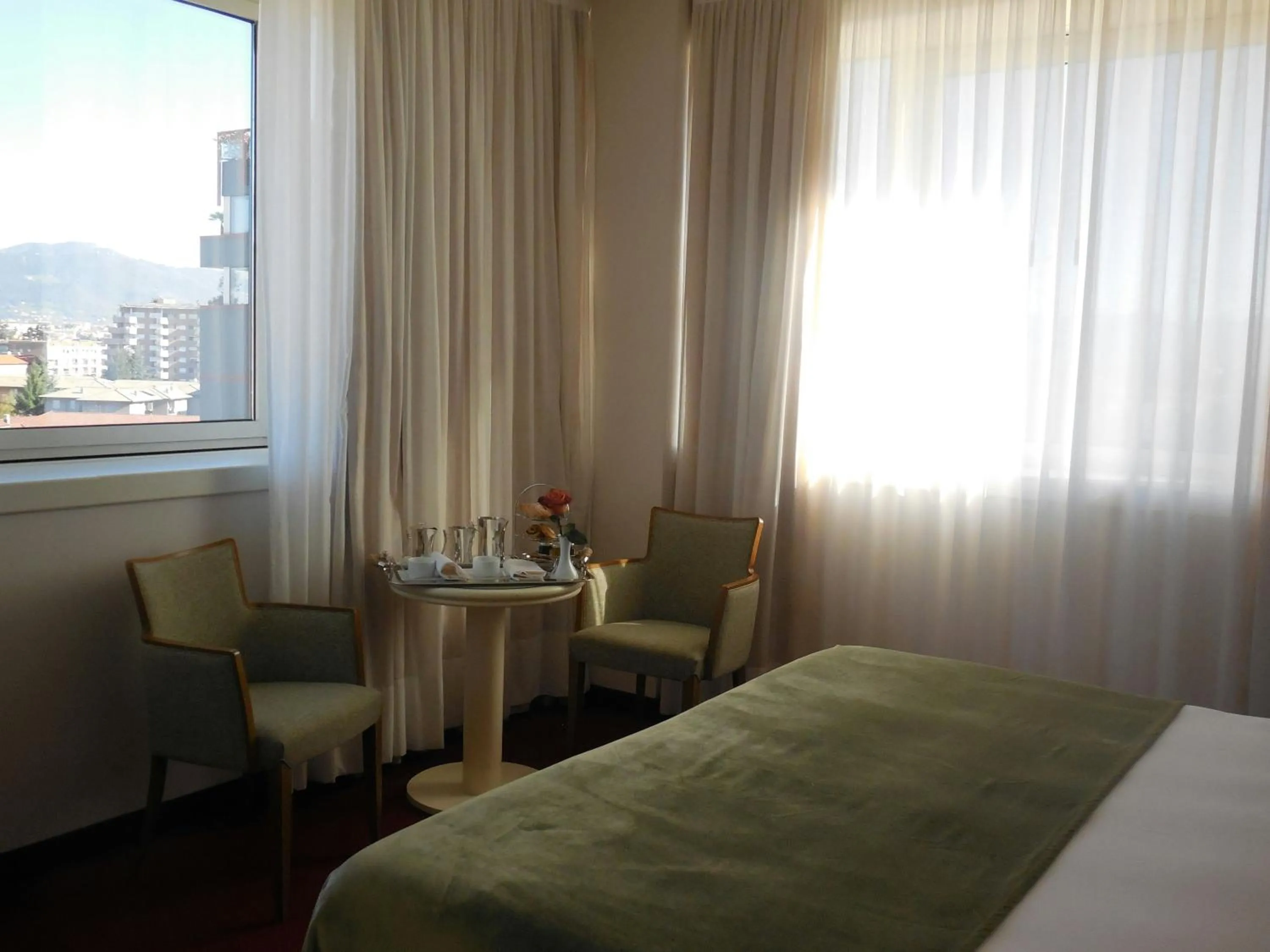 Photo of the whole room, Bed in Starhotels Cristallo Palace