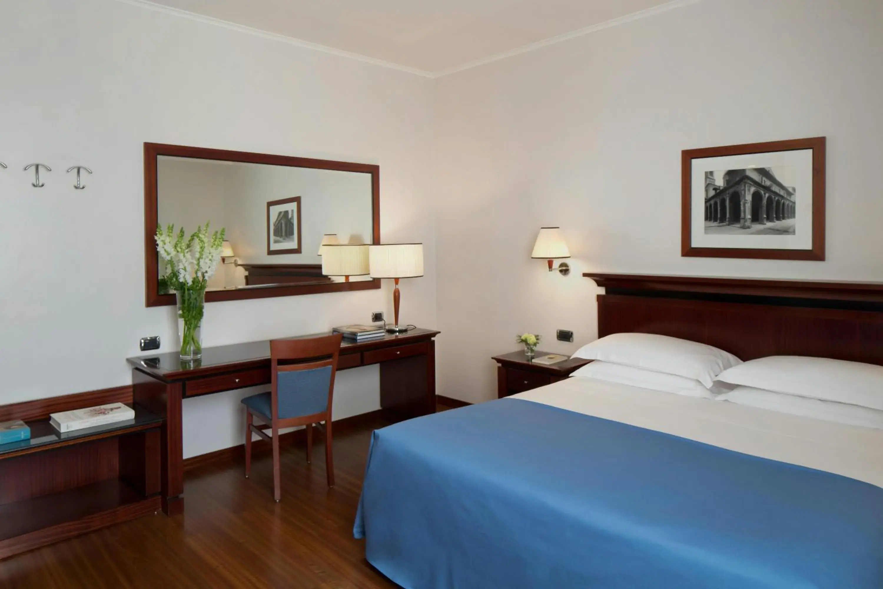 Photo of the whole room, Bed in Starhotels Excelsior Photo of the whole room, Bed in Starhotels Excelsior