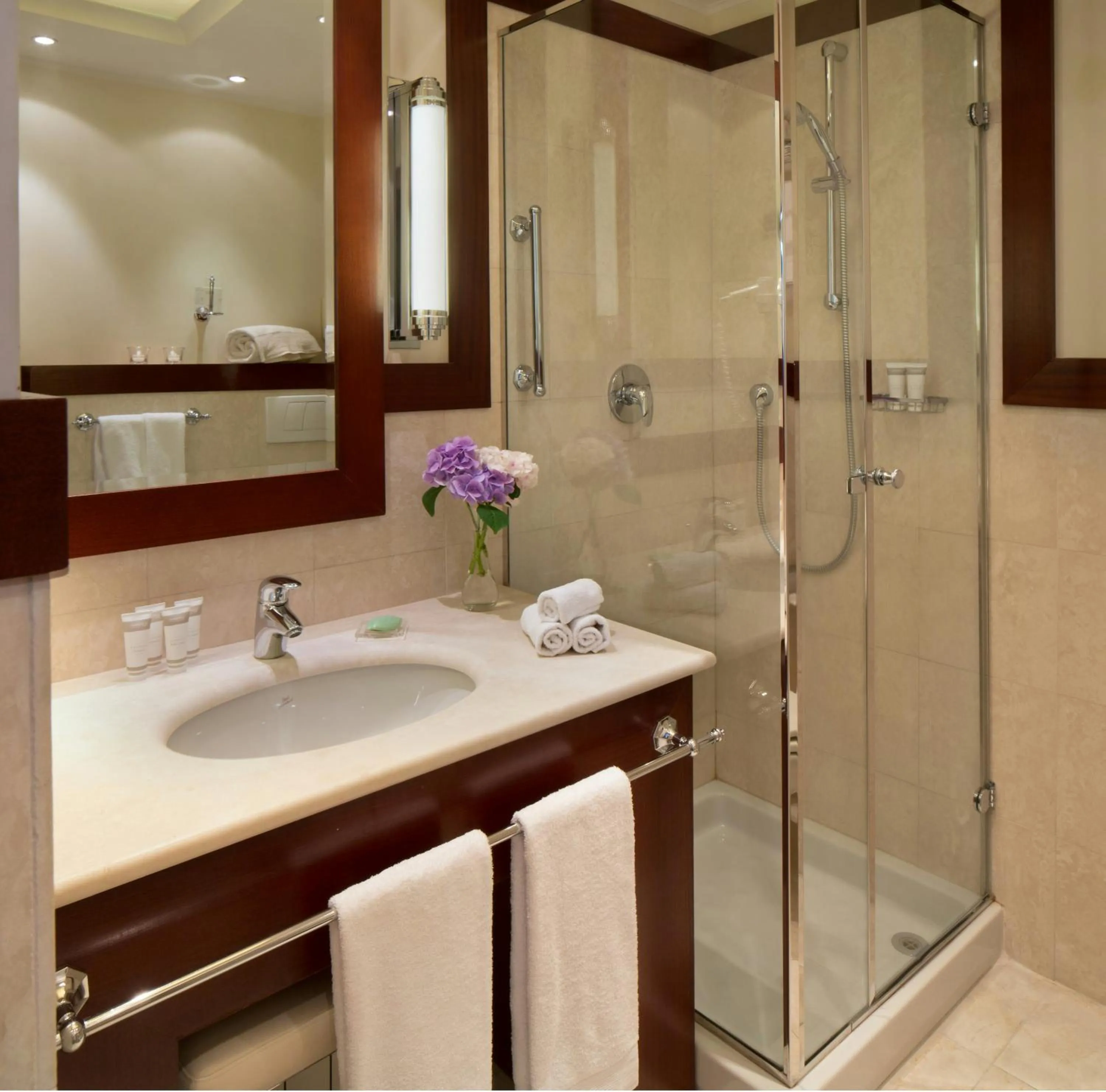 Bathroom in Starhotels Excelsior