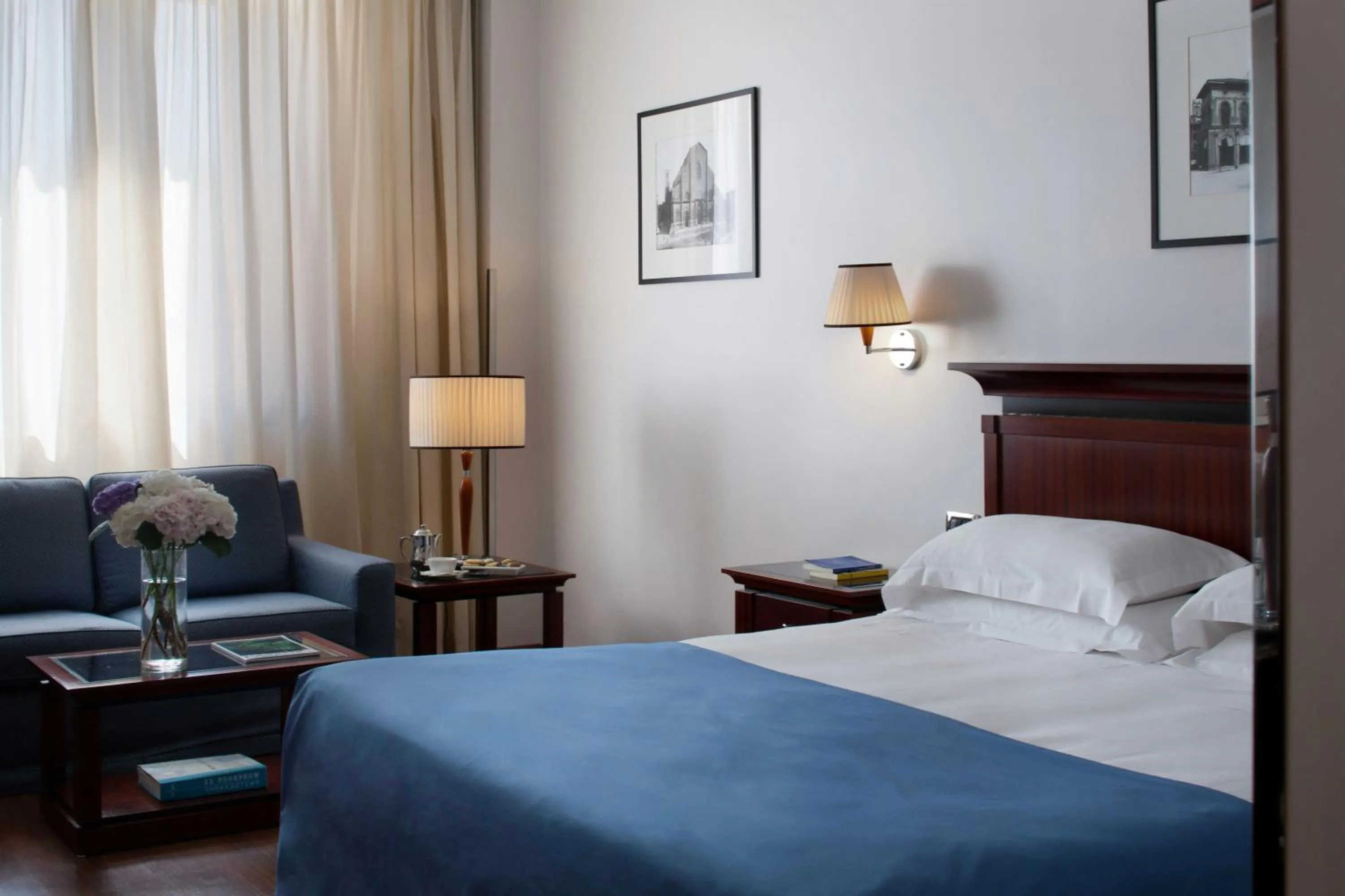 Photo of the whole room, Bed in Starhotels Excelsior