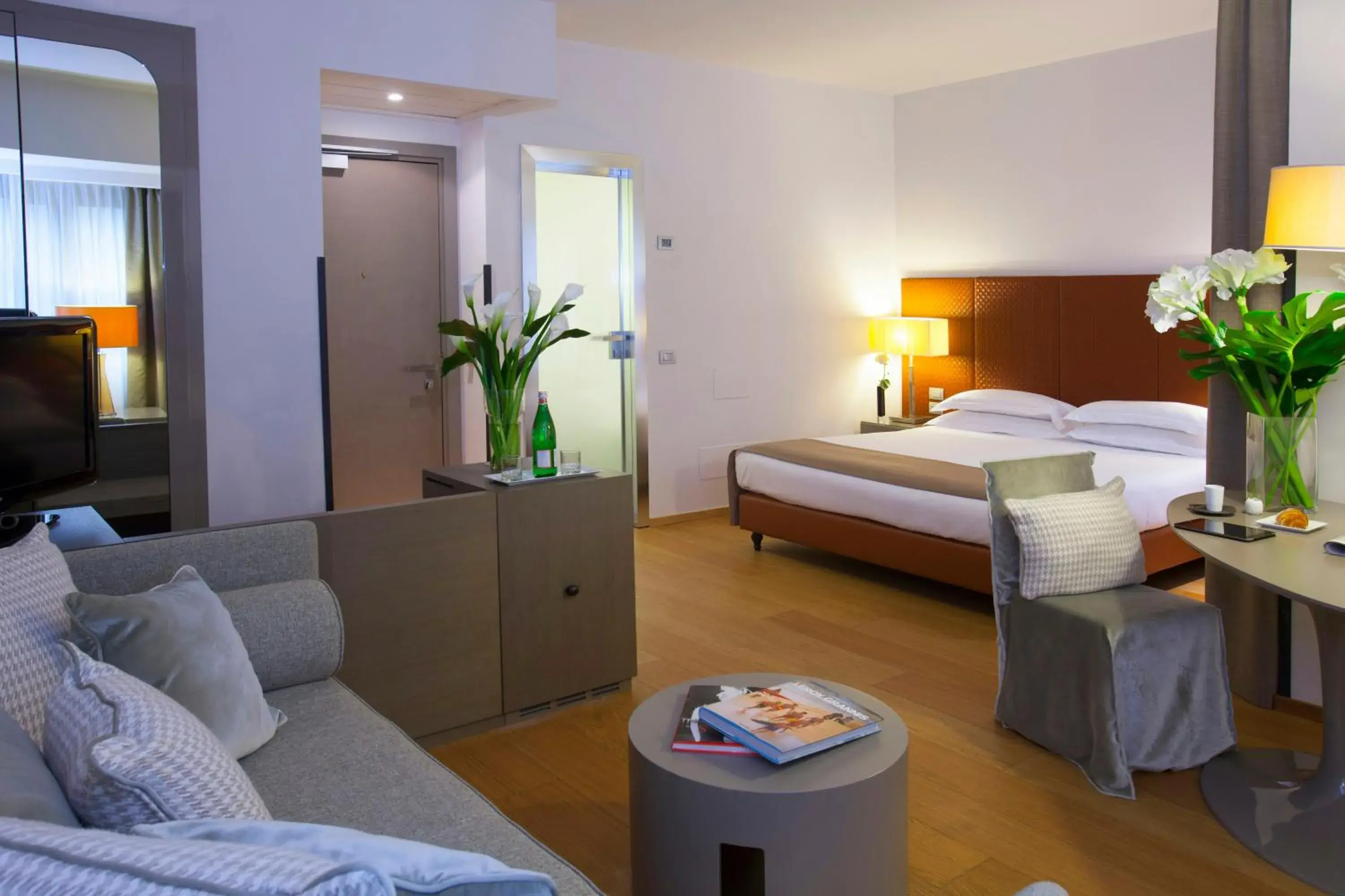 Junior Suite in Starhotels Michelangelo Florence Junior Suite in Starhotels Michelangelo Florence