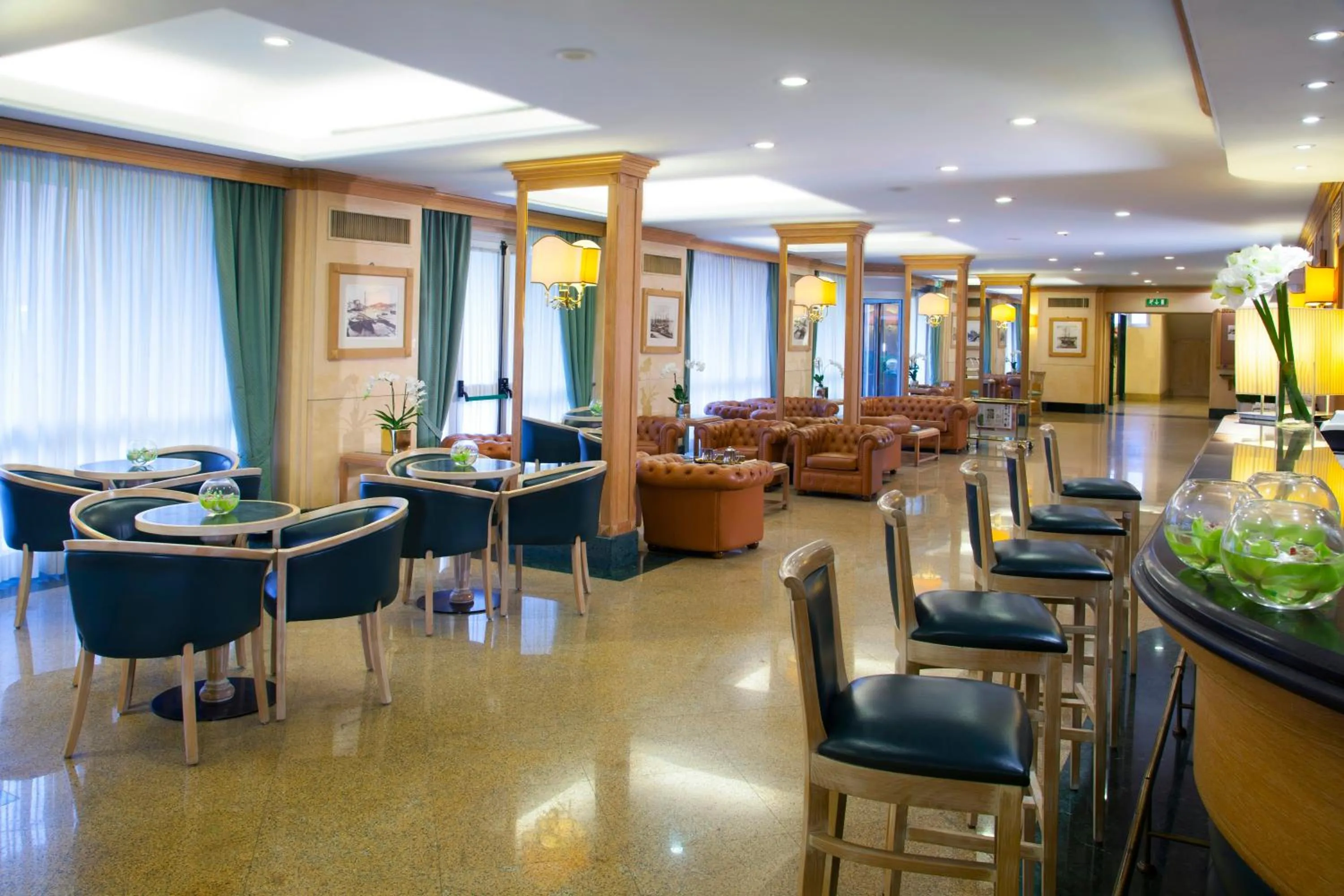 Lobby or reception in Starhotels Vespucci