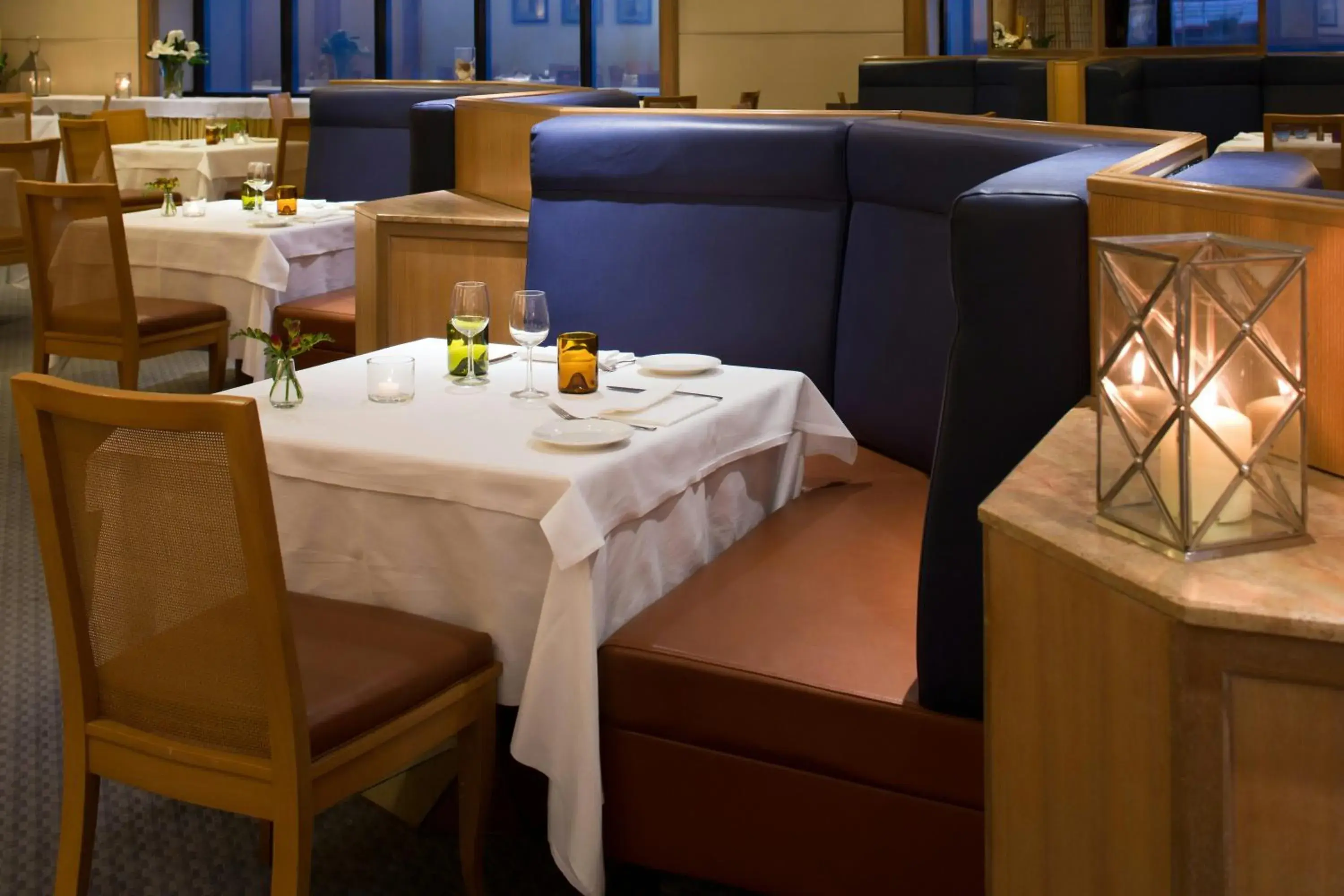 Restaurant/places to eat in Starhotels President Restaurant/places to eat in Starhotels President