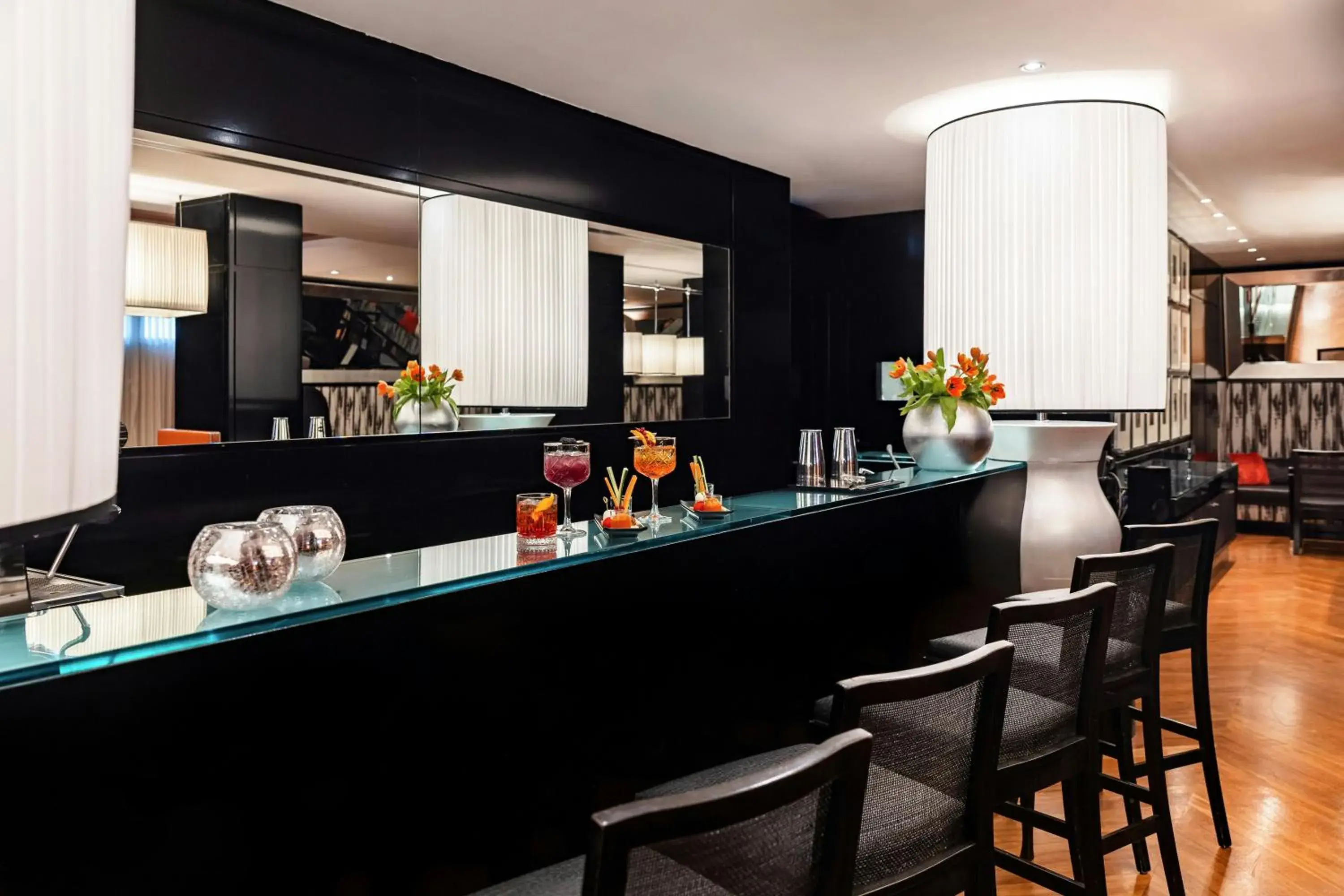 Lounge or bar in Starhotels Anderson Lounge or bar in Starhotels Anderson