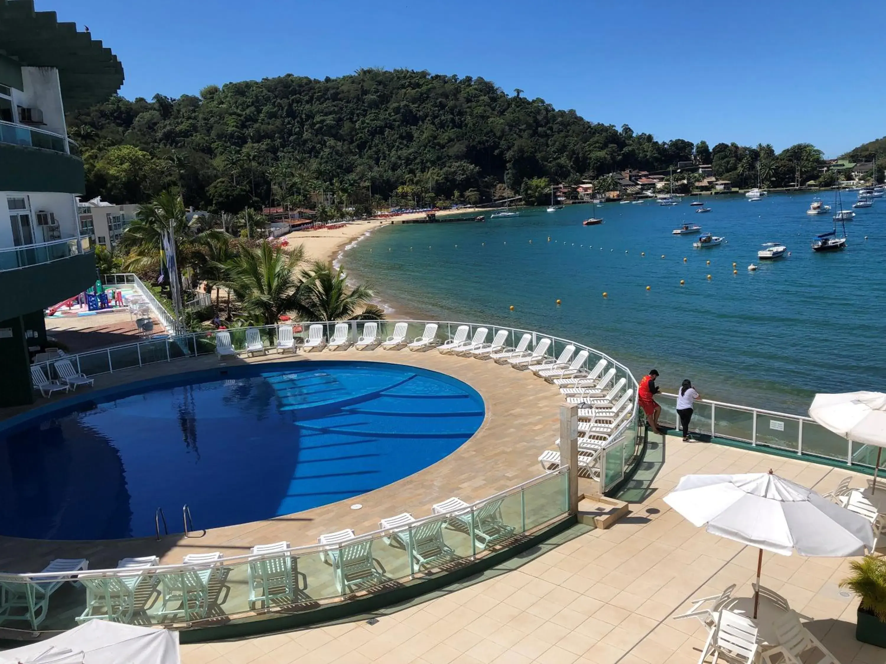 Flat a beira mar em Angra dos Reis Flat a beira mar em Angra dos Reis