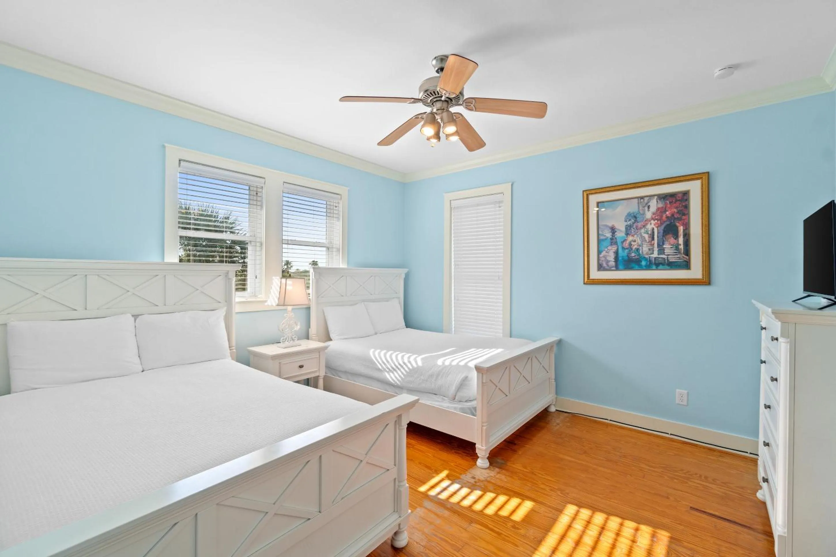 Bed in La Valencia Villas