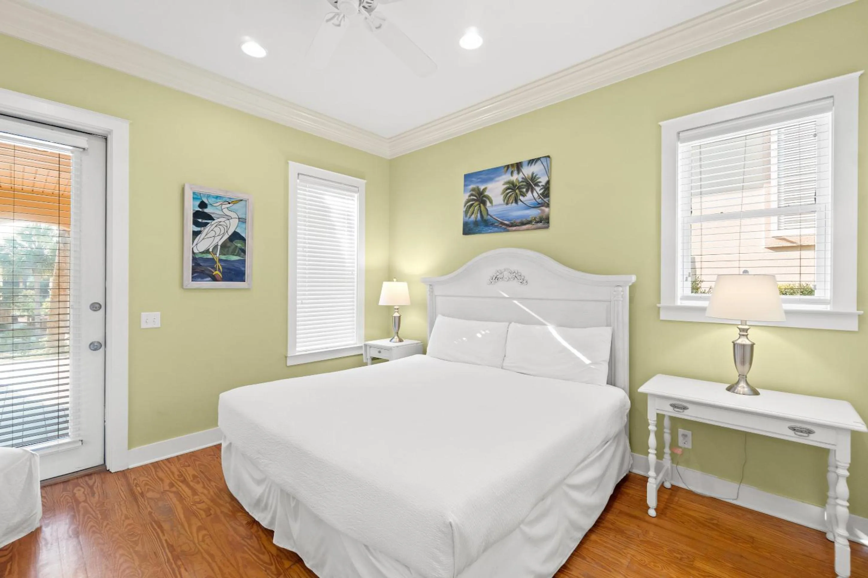 Bed in La Valencia Villas