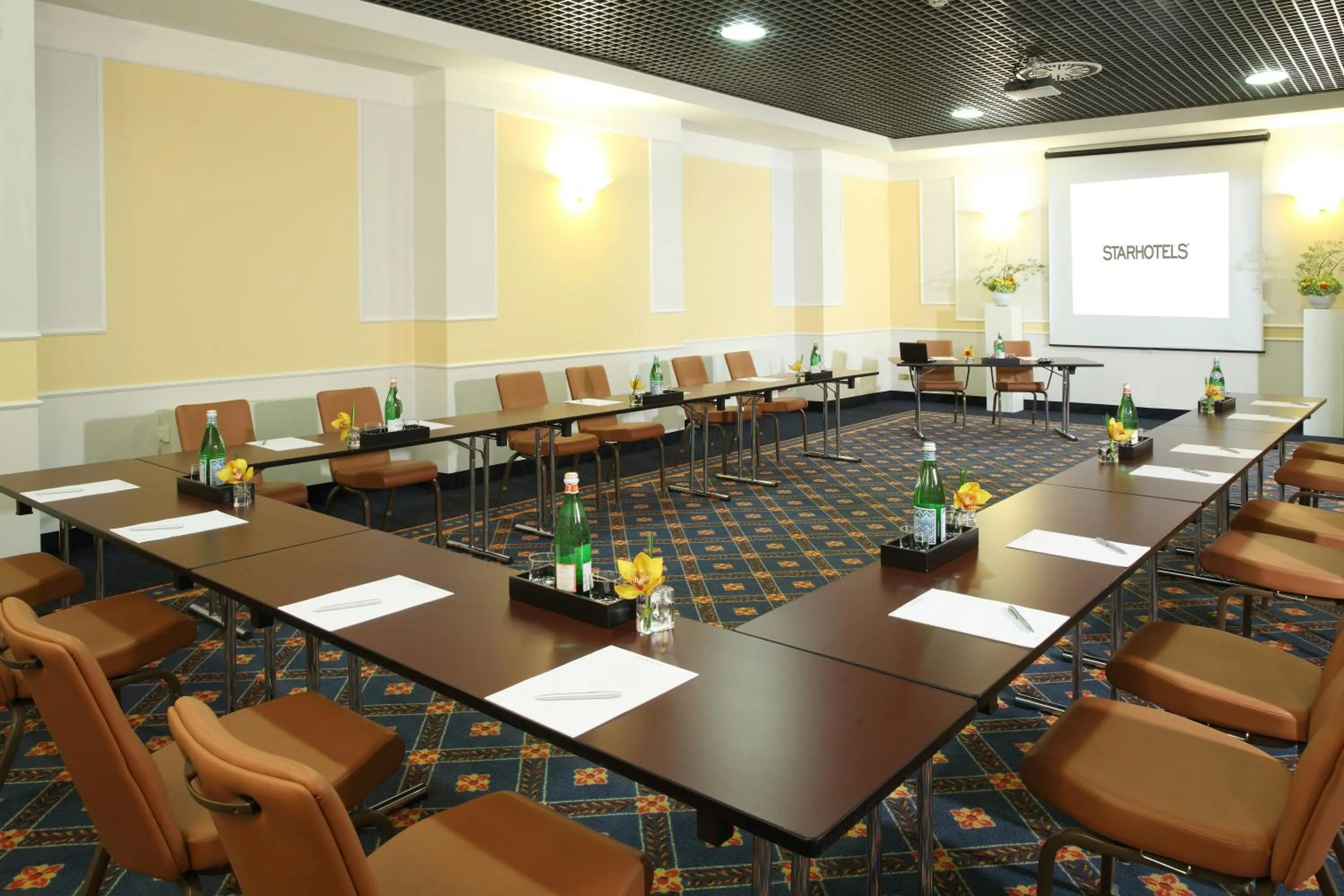 Meeting/conference room in Starhotels Business Palace