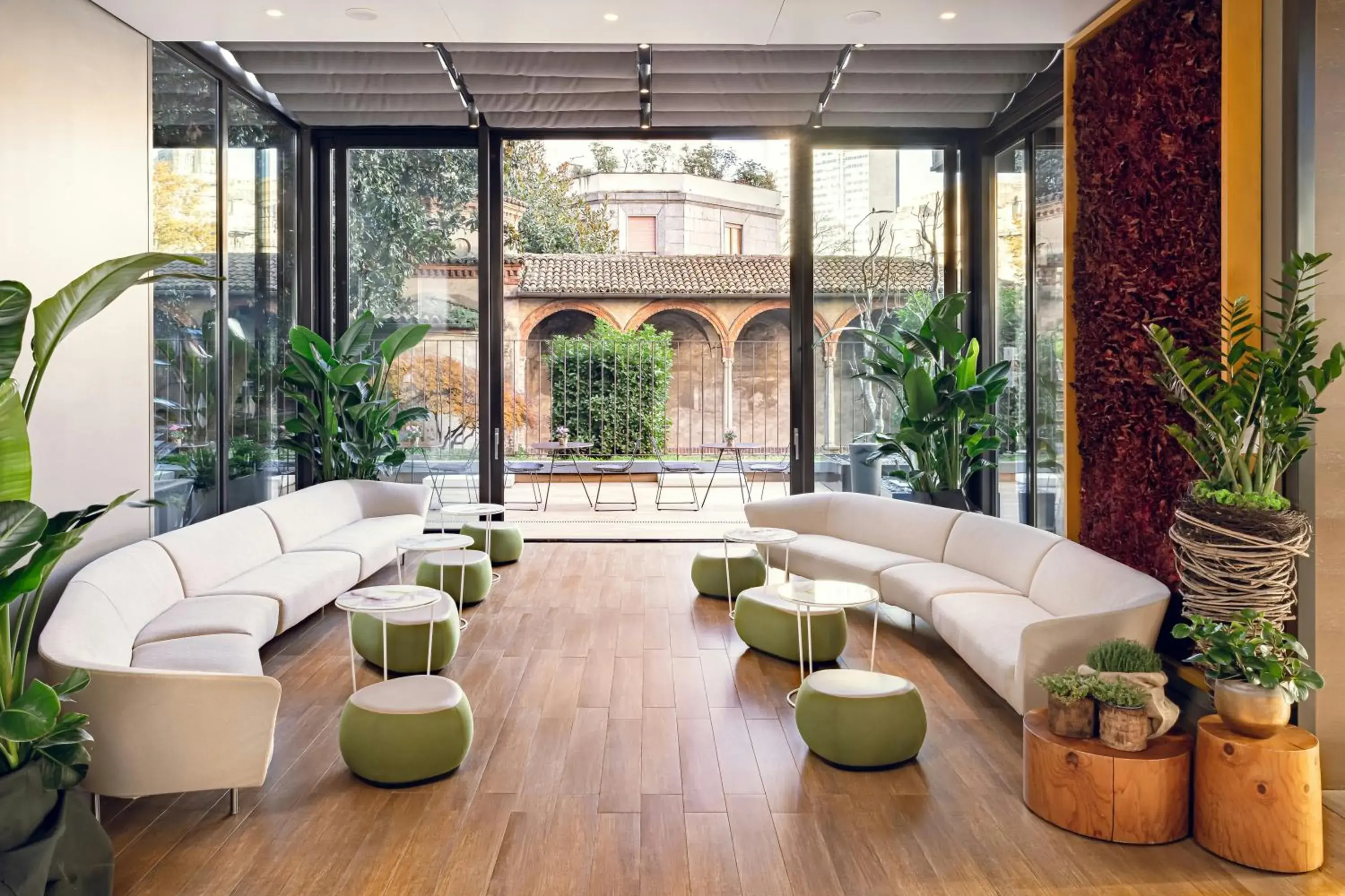 Lobby or reception in Starhotels Echo Lobby or reception in Starhotels Echo