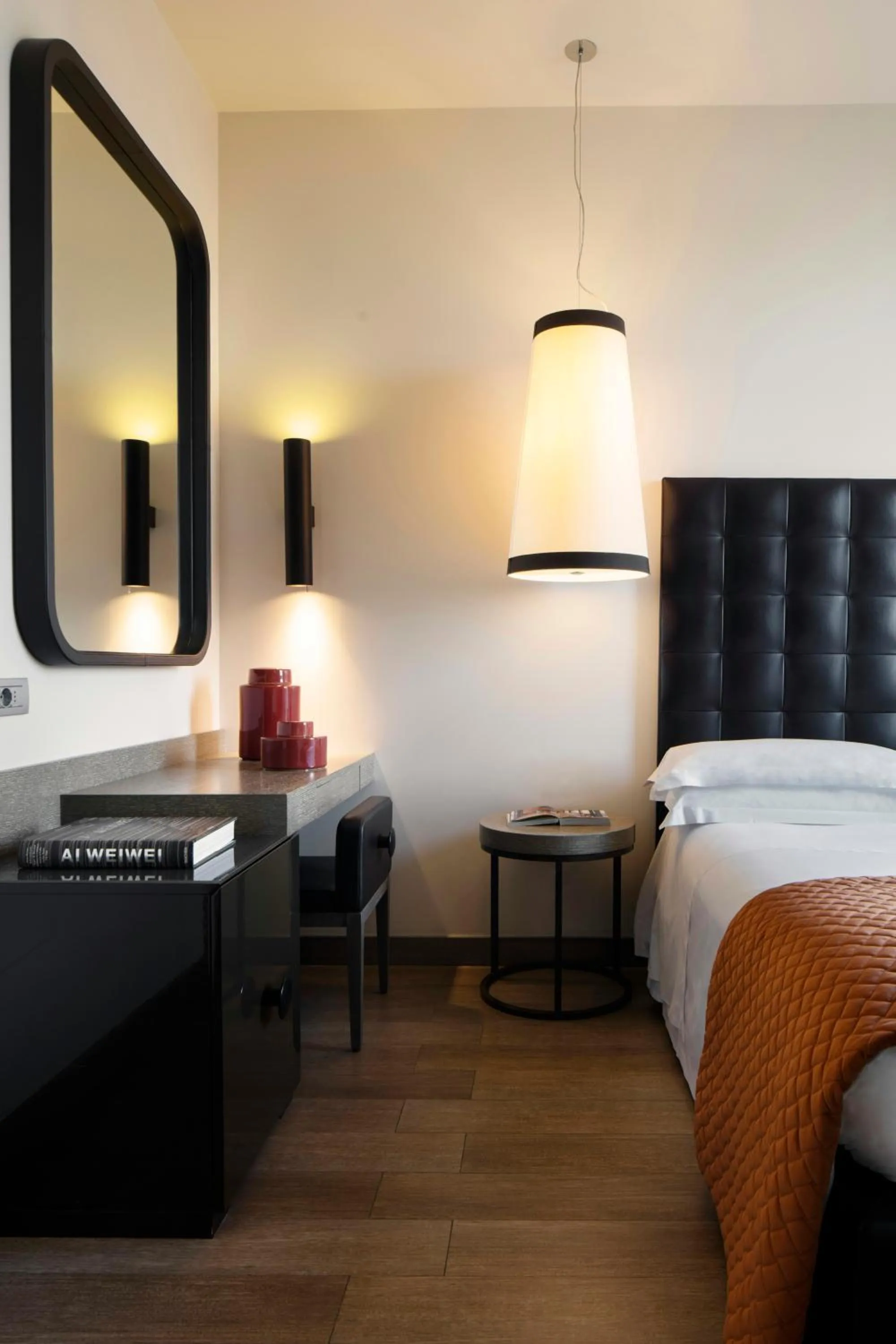 Bedroom, Bed in Starhotels Echo