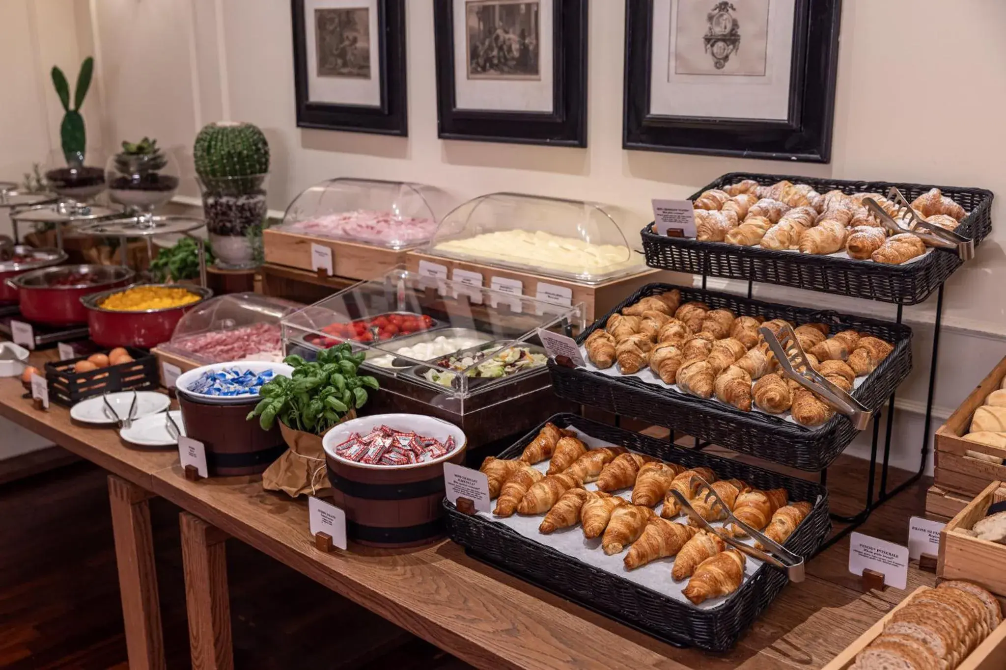 Breakfast in Starhotels Terminus Breakfast in Starhotels Terminus