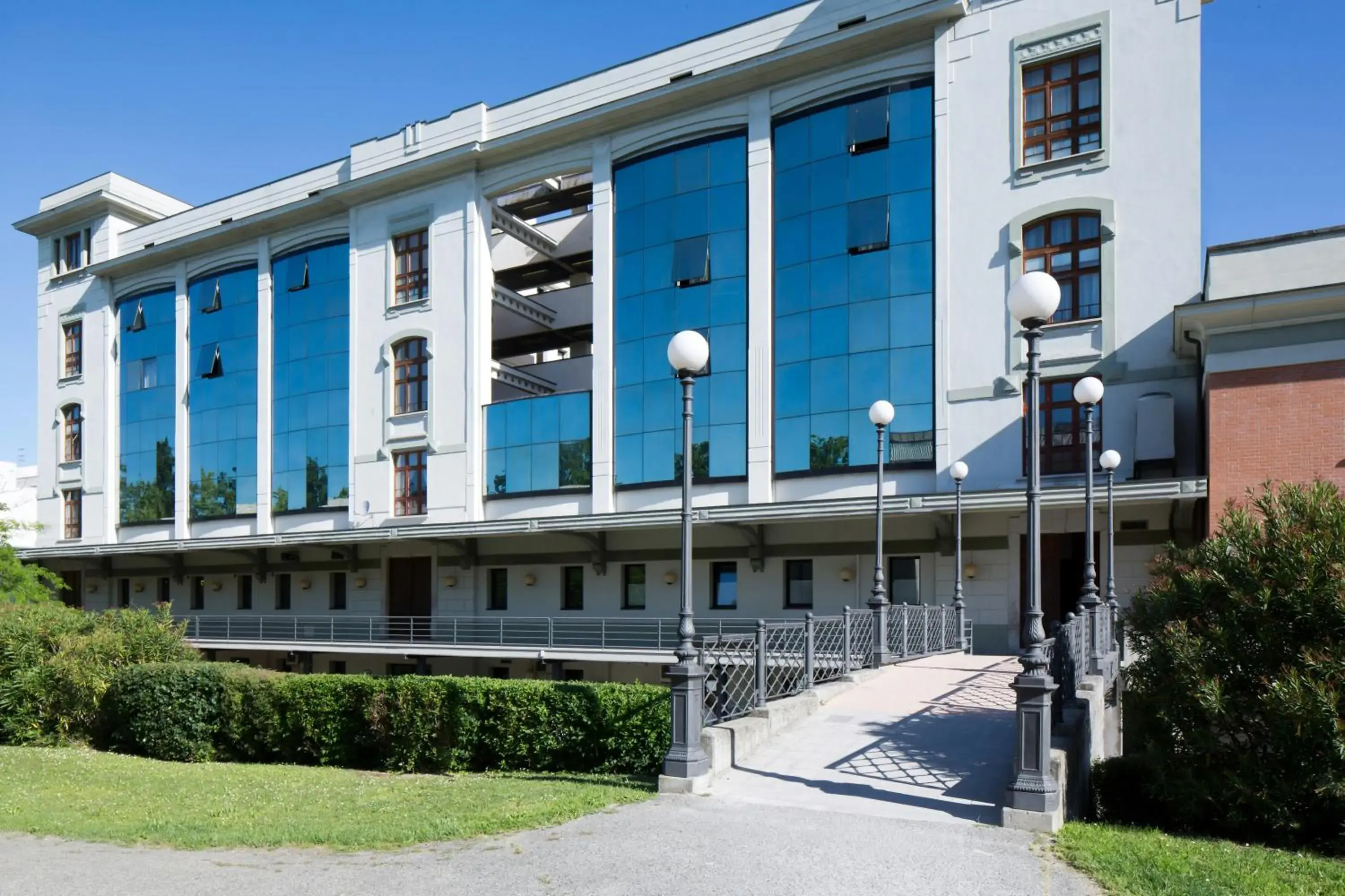 Property building in Starhotels Du Parc Property building in Starhotels Du Parc