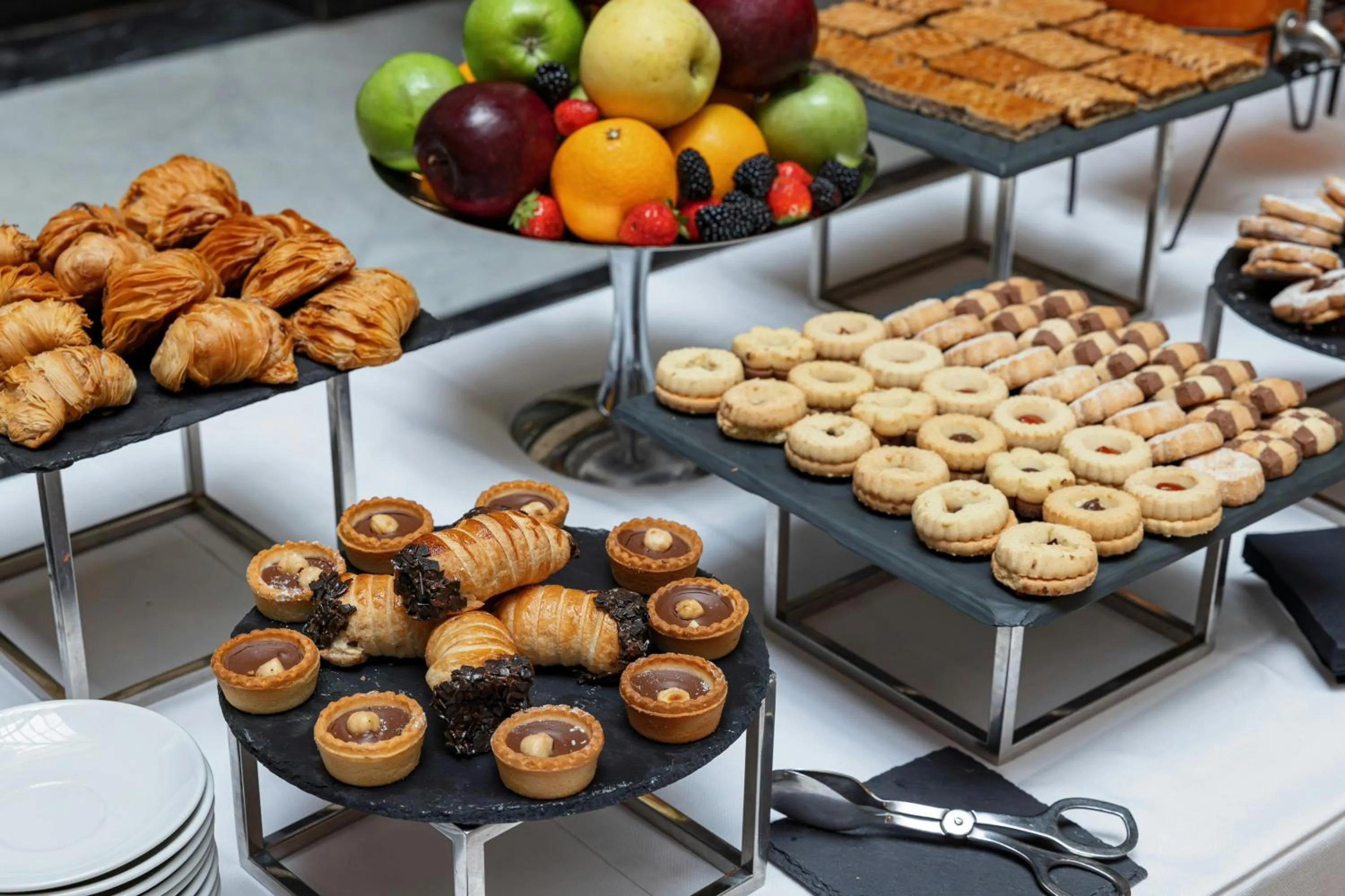 Inner courtyard view in Starhotels Du Parc