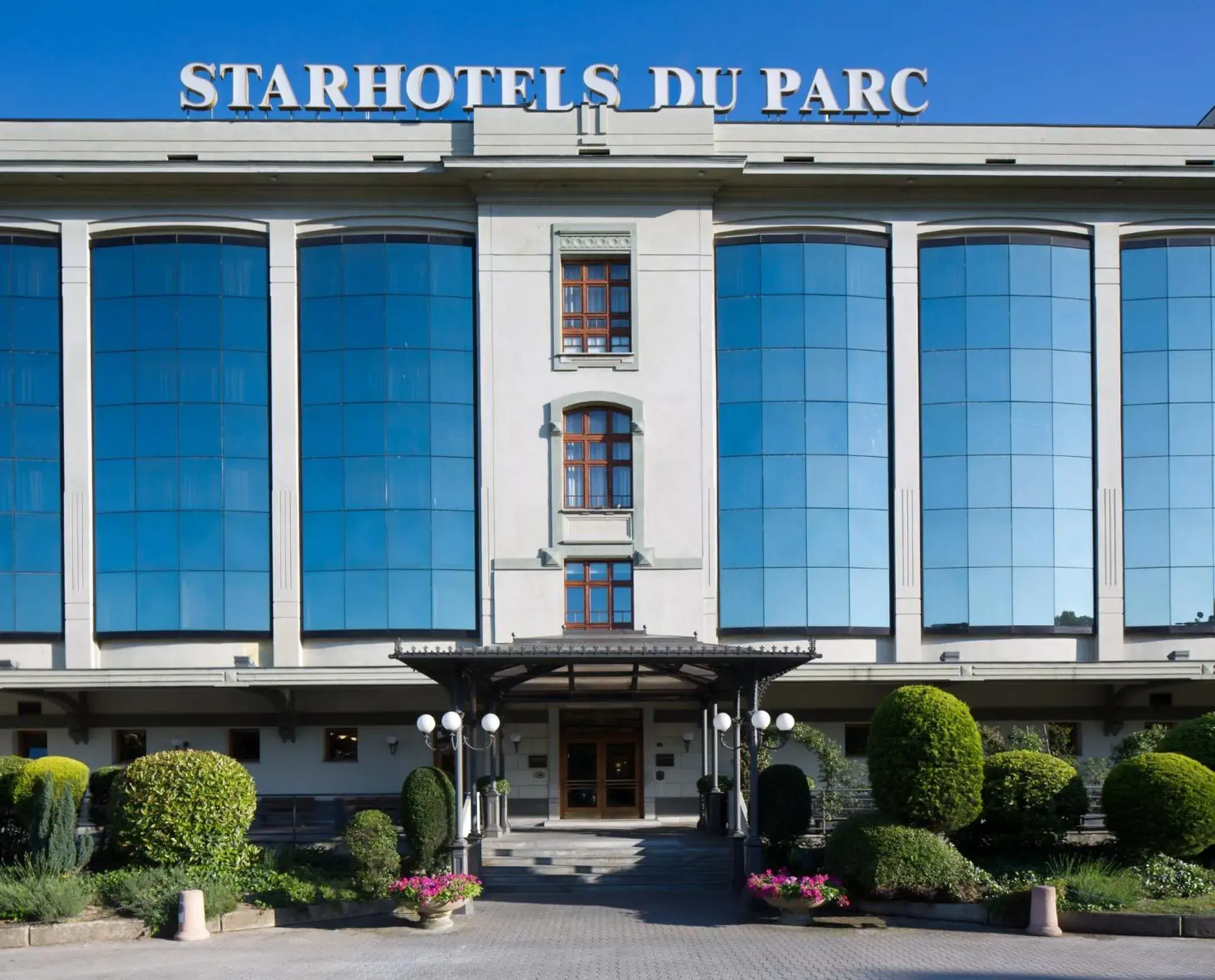 Property building in Starhotels Du Parc Property building in Starhotels Du Parc