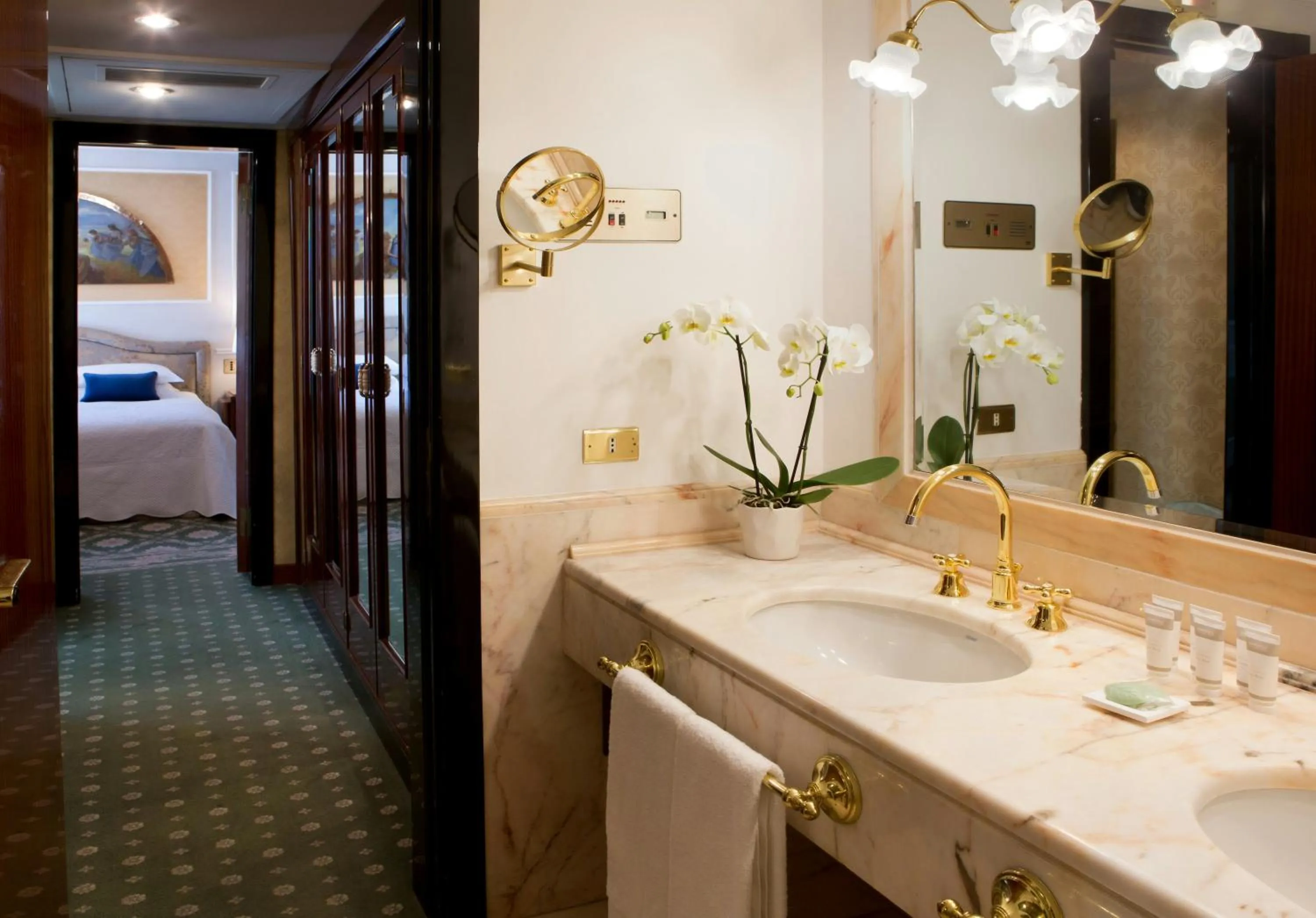 Bathroom in Starhotels Du Parc