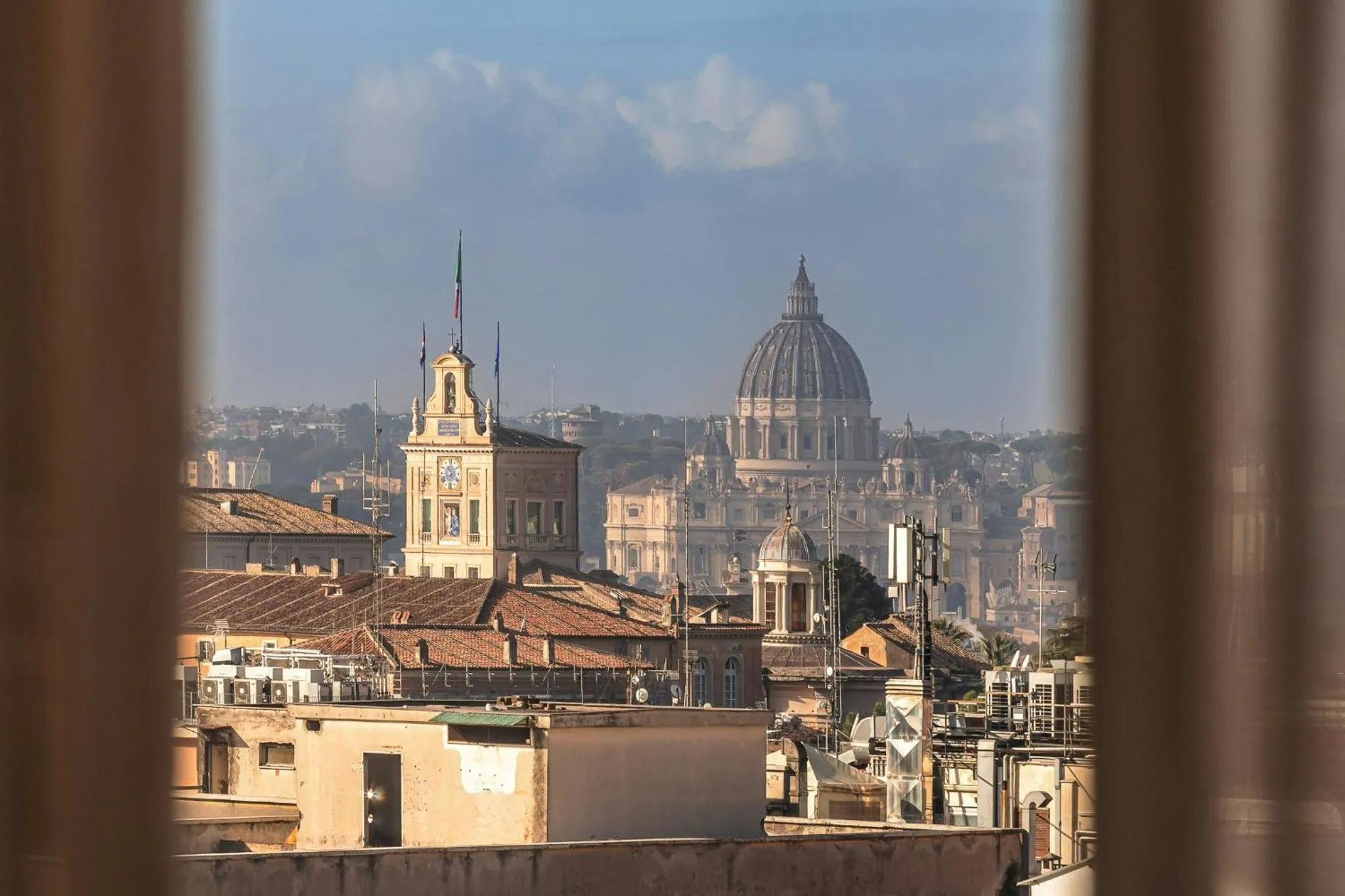 Photo of the whole room in Starhotels Metropole