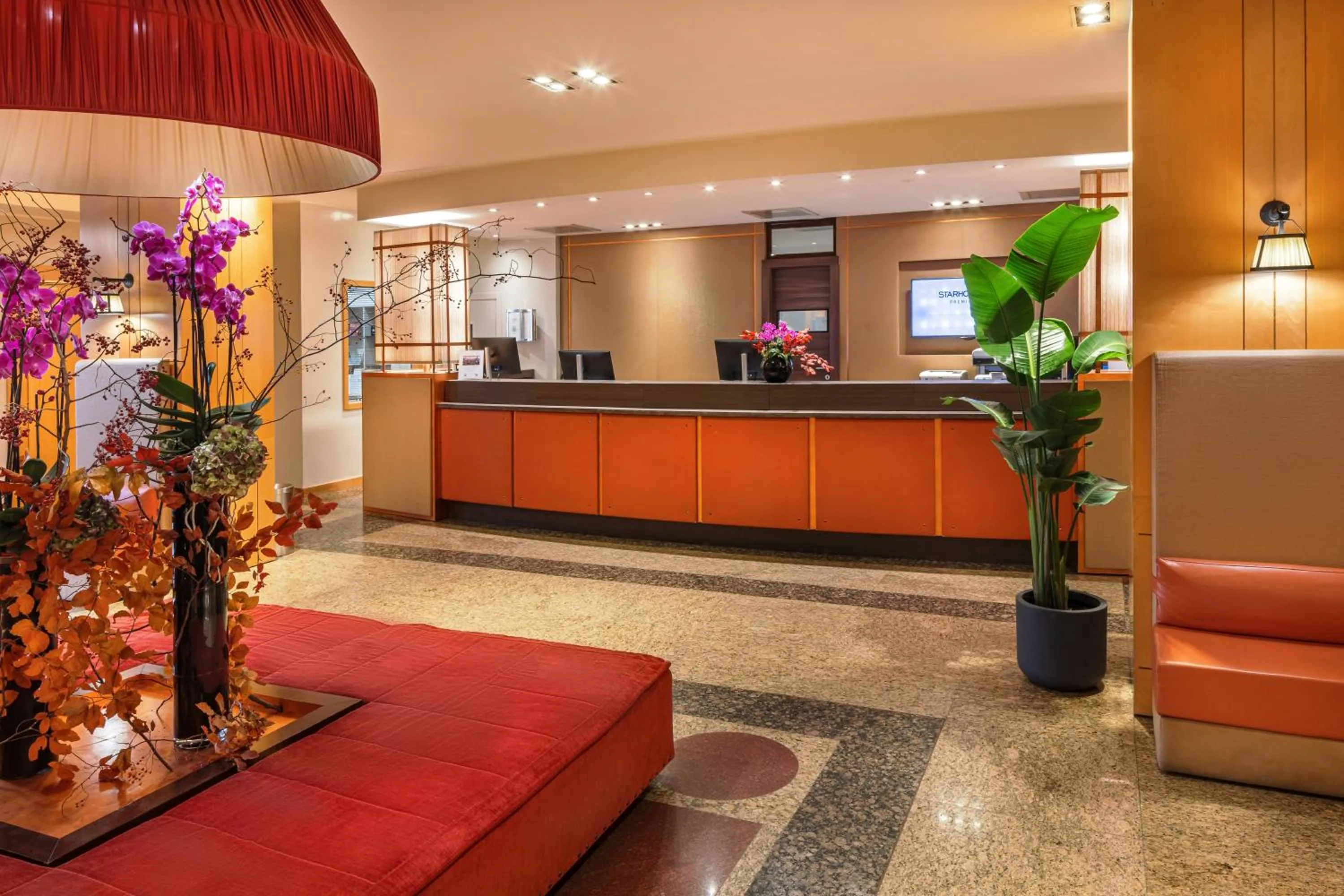Lobby or reception in Starhotels Metropole