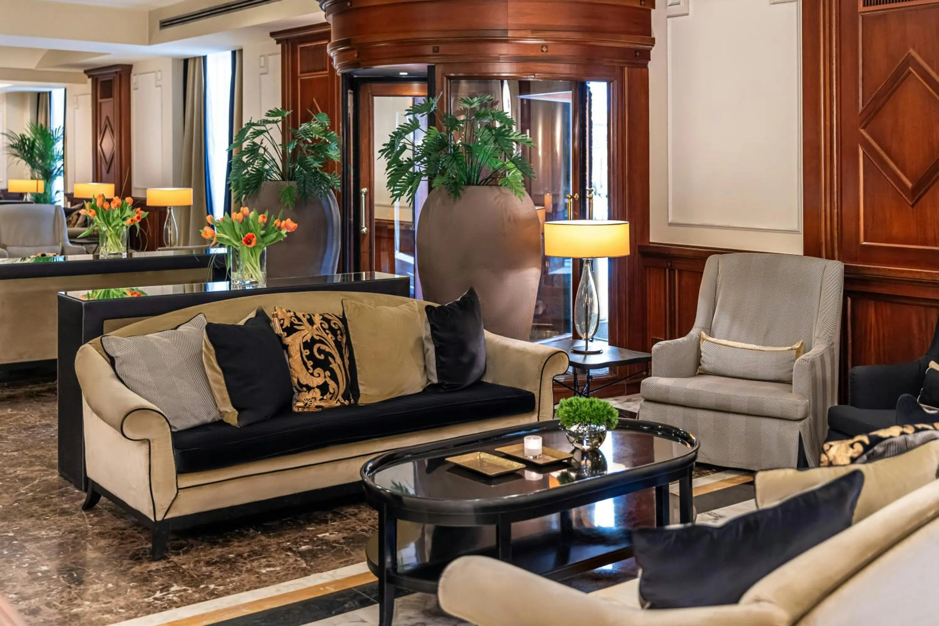 Lobby or reception in Starhotels Majestic