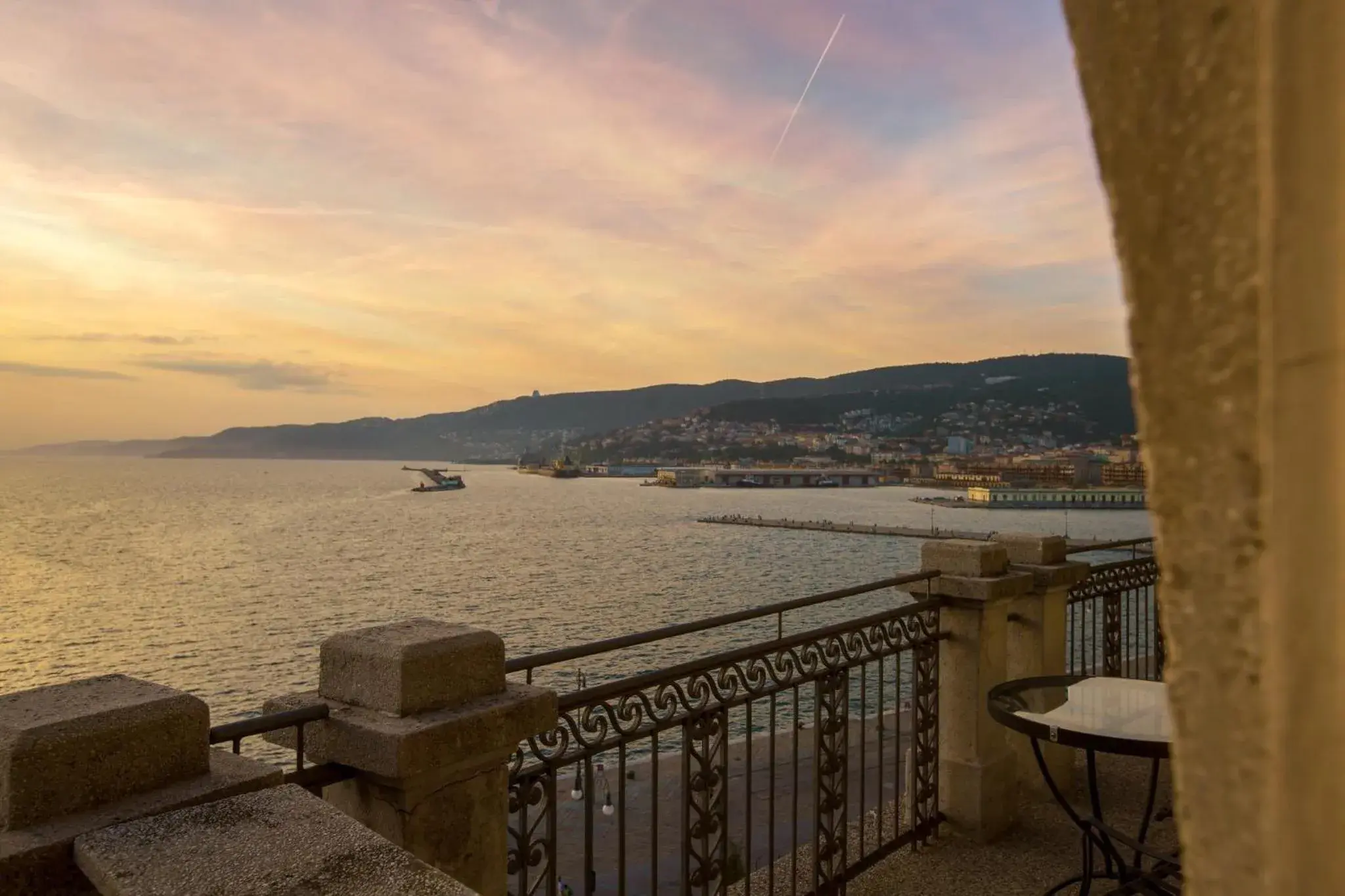 Bird's eye view in Savoia Excelsior Palace Trieste - Starhotels Collezione Bird's eye view in Savoia Excelsior Palace Trieste - Starhotels Collezione