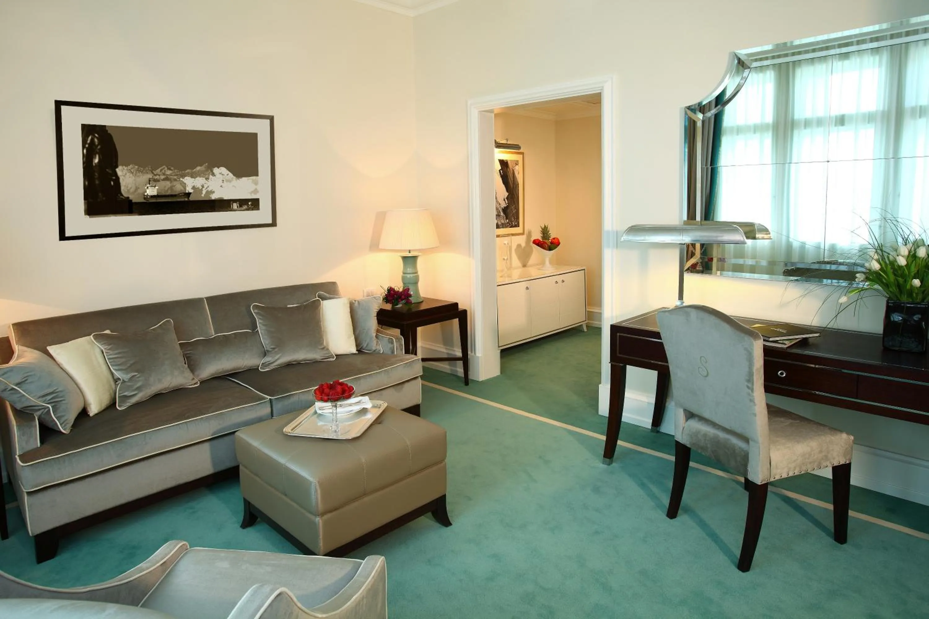 Photo of the whole room in Savoia Excelsior Palace Trieste - Starhotels Collezione