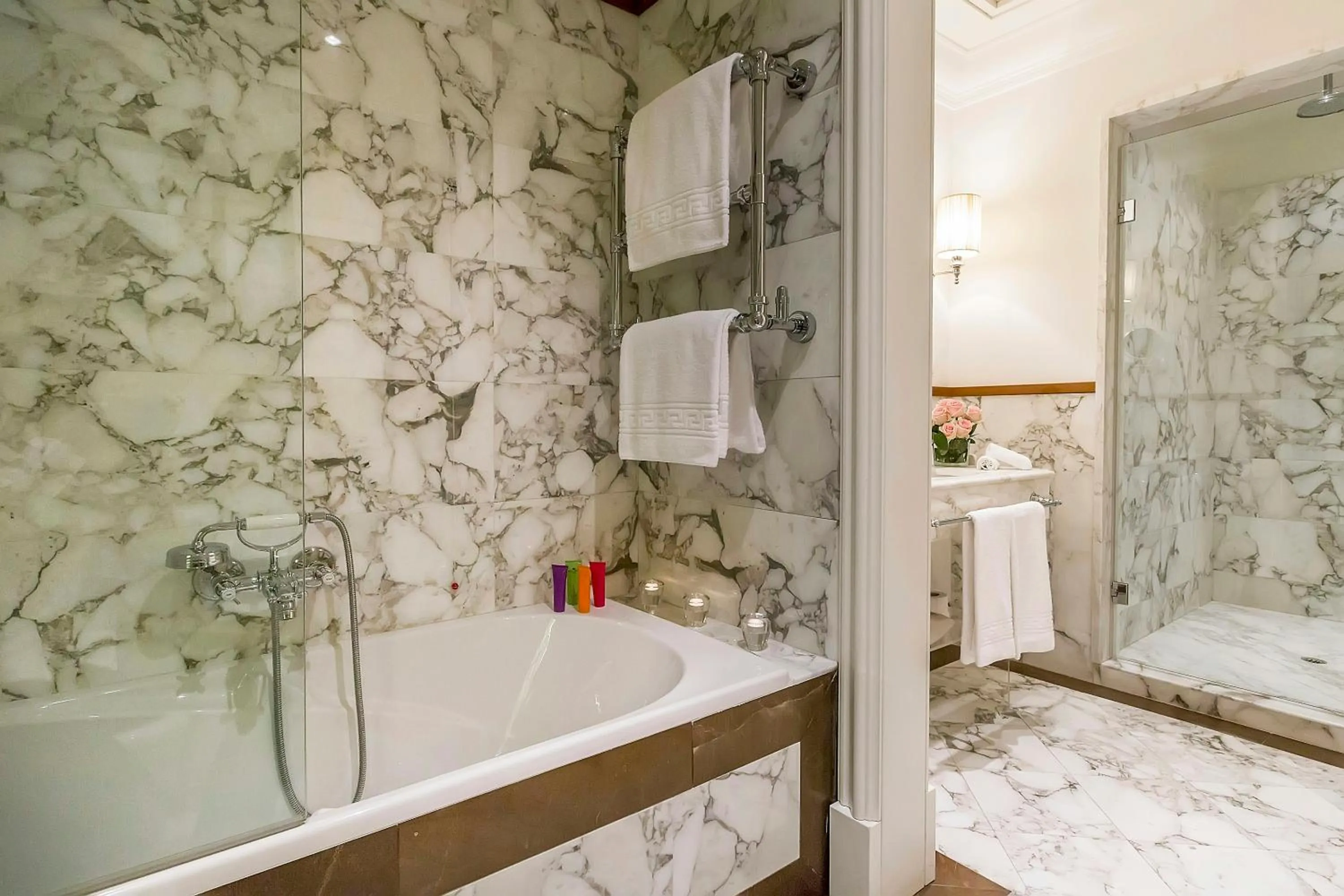 Bathroom, Bed in Savoia Excelsior Palace Trieste - Starhotels Collezione